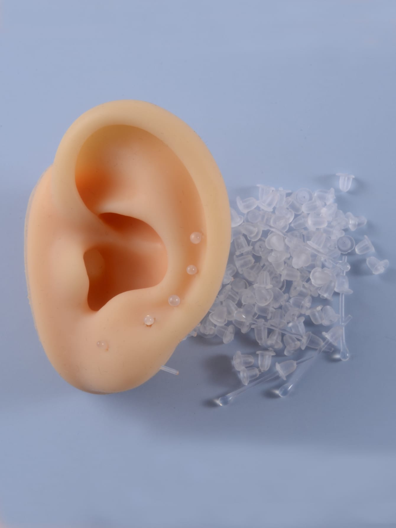 100pcs Men Silica Gel Ear Plug & 10pcs Ear Stick