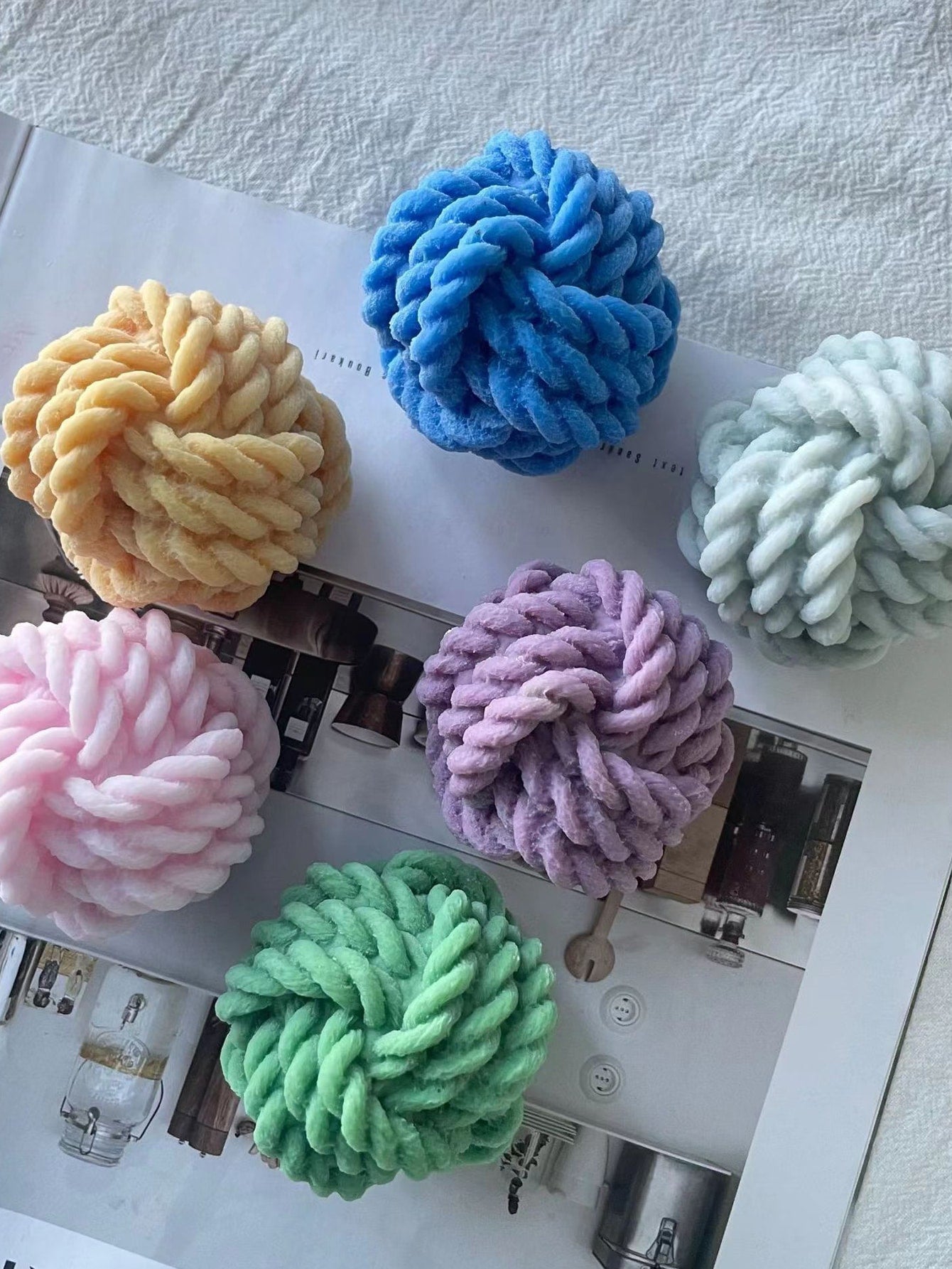 1pc Yarn Ball Shaped Candle Mold