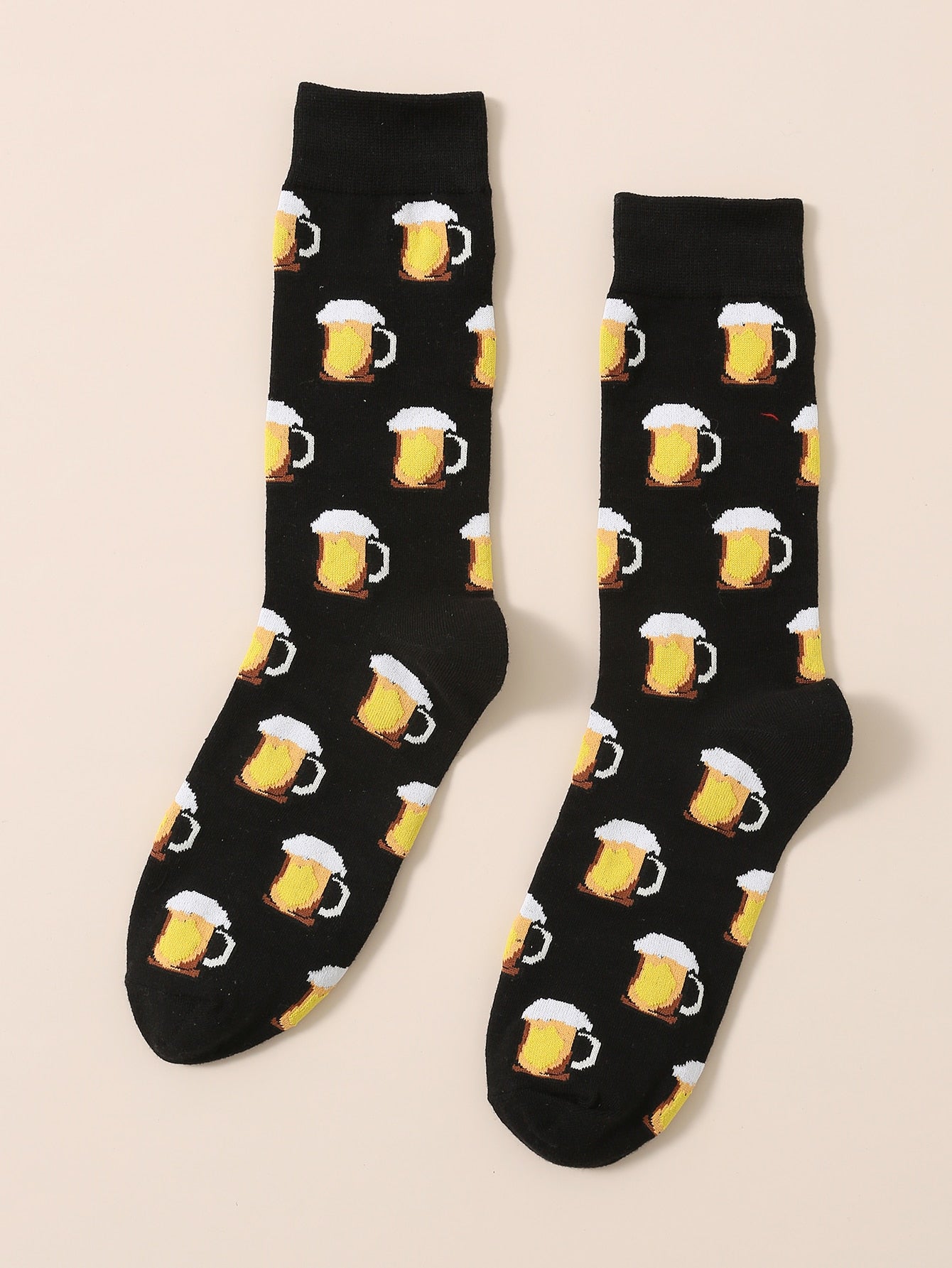 Beer Mug Pattern Crew Socks