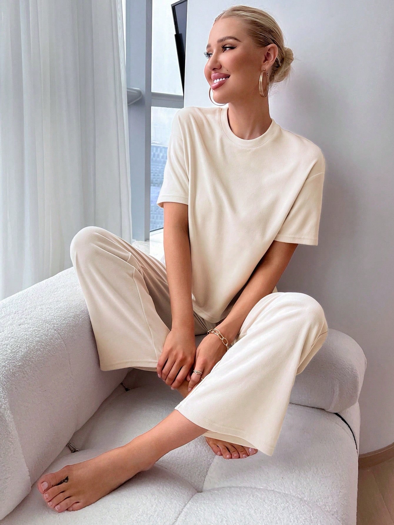 Solid Split Hem Tee & Tie Waist Pants Lounge Set