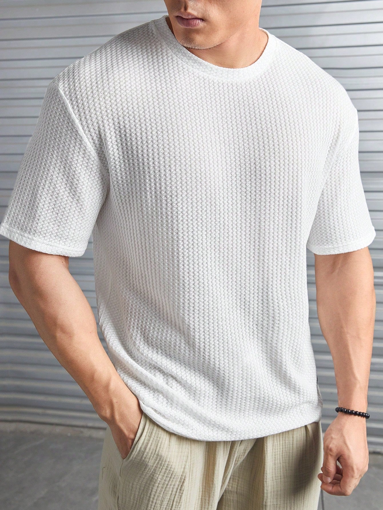 Manfinity Modomio Loose Fit Men's Waffle Knit Tee With Patched Detail