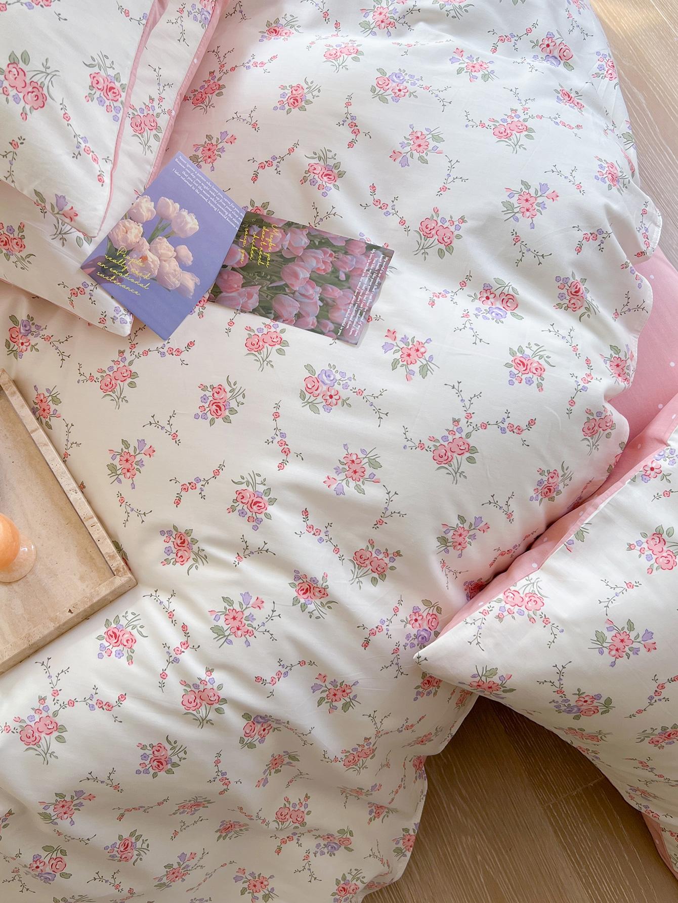 Fresh Ditsy Floral Bedding Set With 2 Pillowcases And 1 Duvet Cover