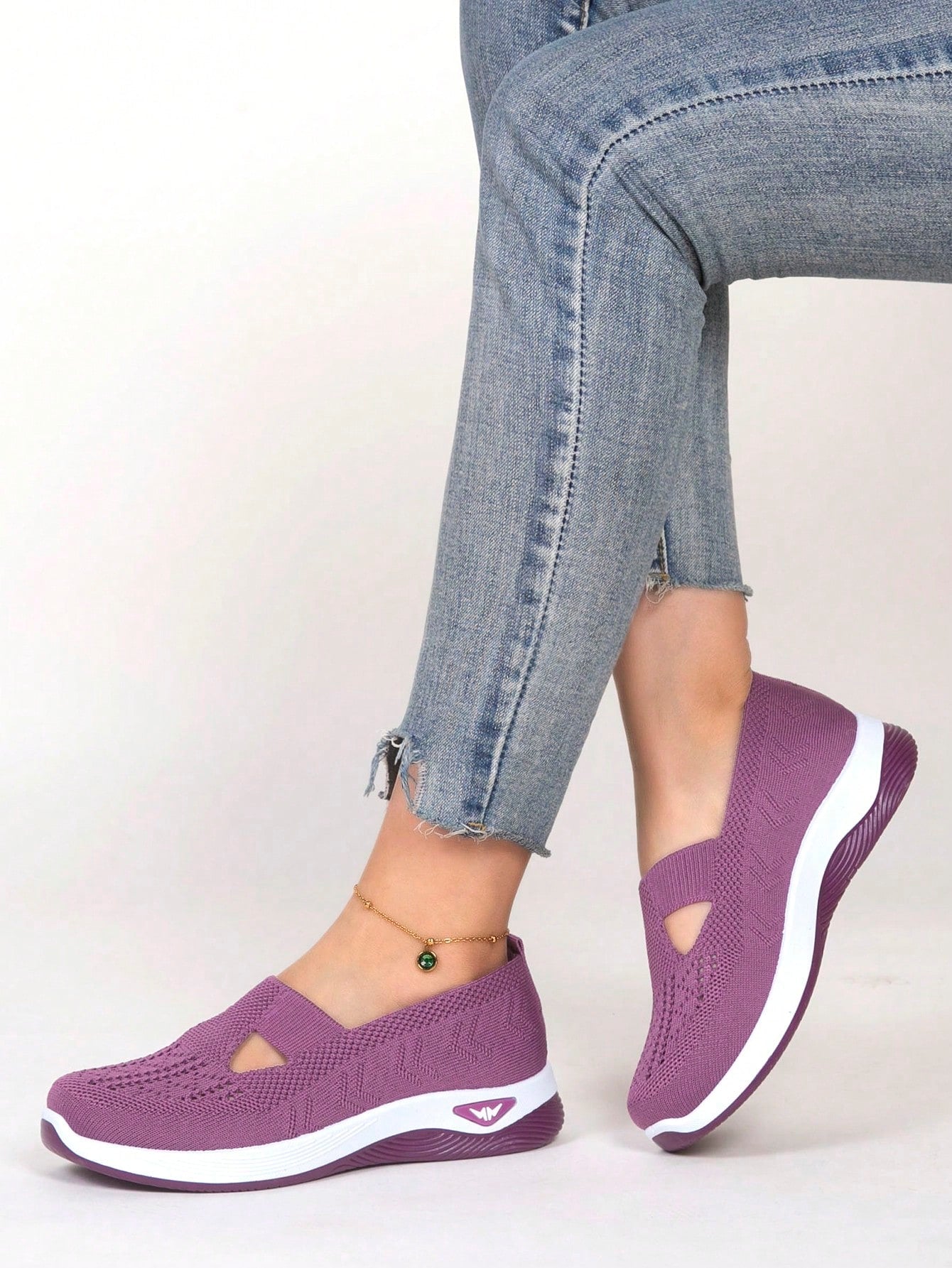 New Spring And Autumn Women's Sports Shoes Fashionable Breathable Lightweight Anti-slip And Wear-resistant Sock Sneakers