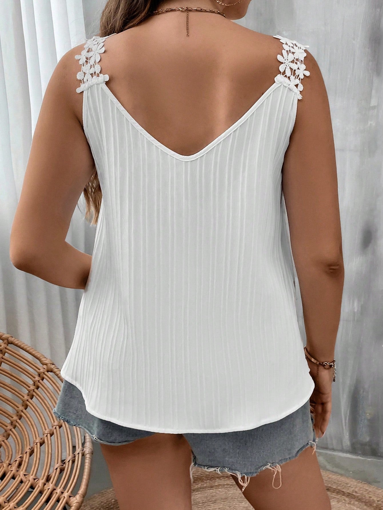 LUNE Plus Guipure Lace Panel Cami Top