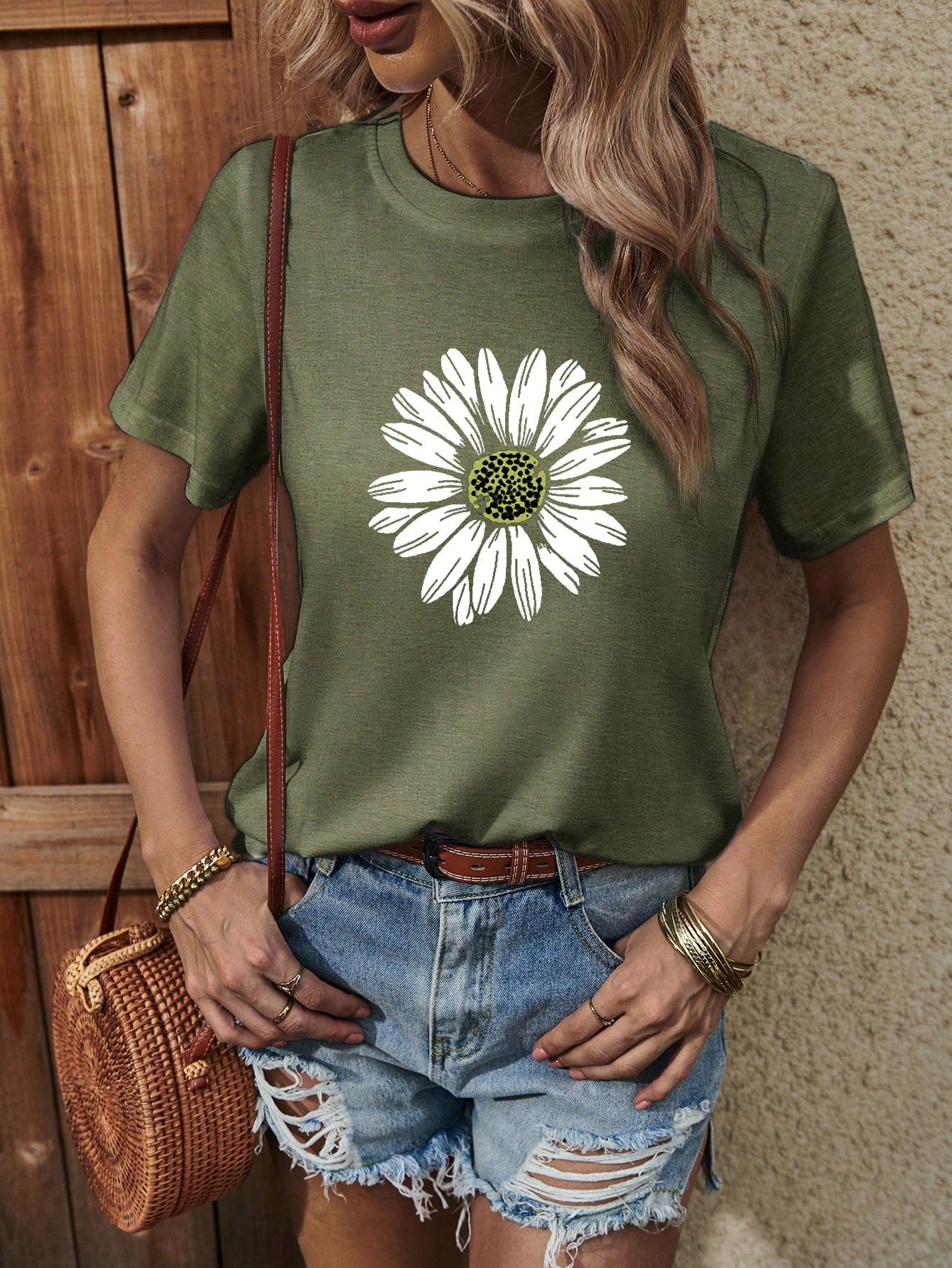 LUNE Floral Print Round Neck Tee