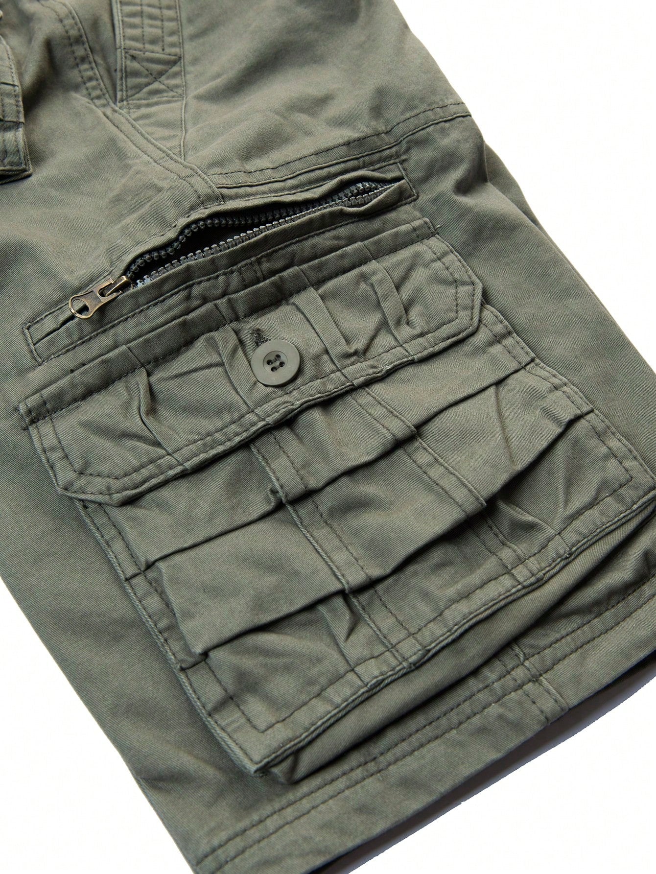 Men Flap Pocket Cargo Shorts Without Belt