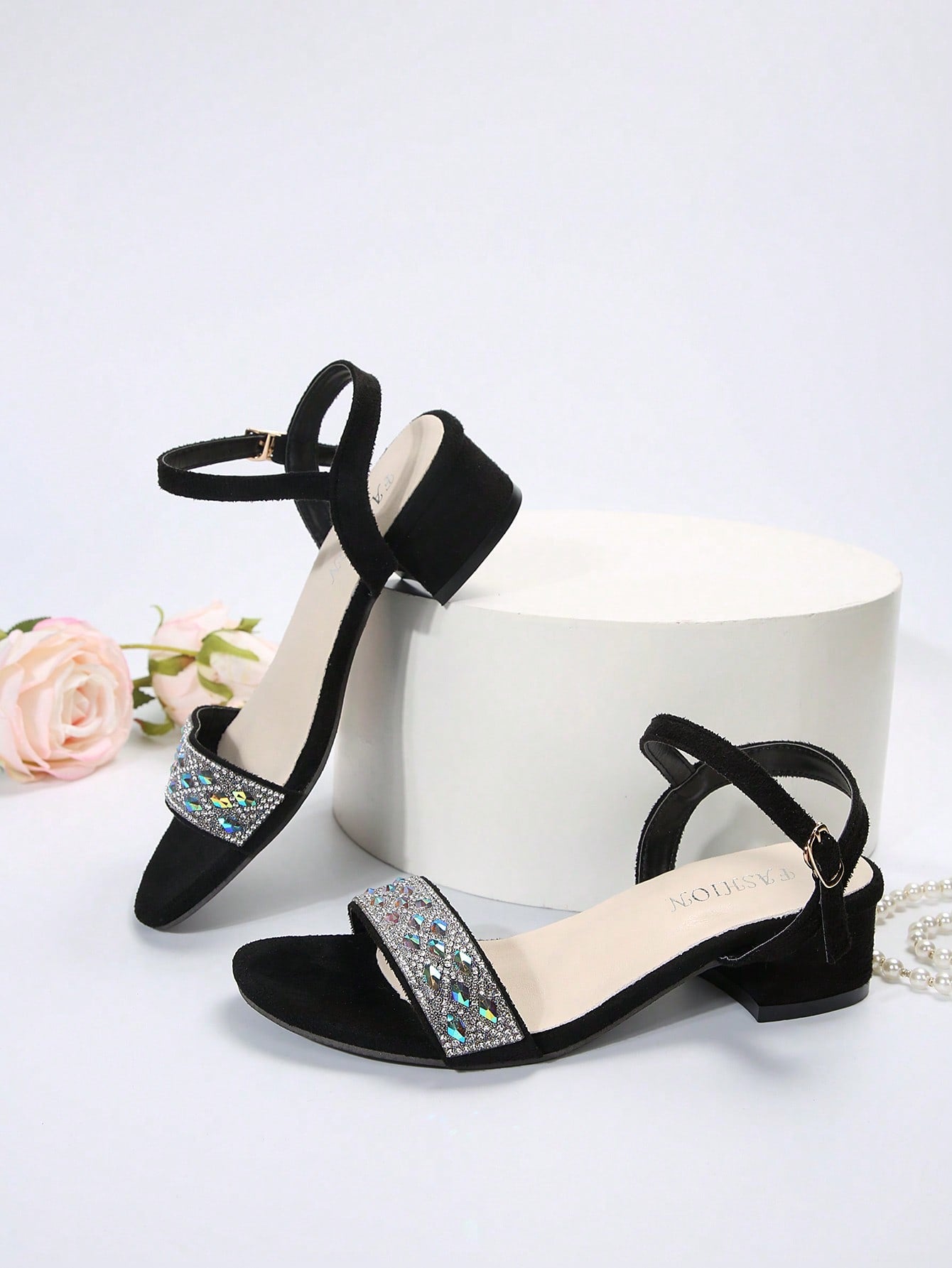 Women's Rhinestone High Heel Sandals Summer Style Chunky Heel Buckle Strap Fashionable Black Sandals For Vacation, Outdoor, Elegant High-heeled Shoes