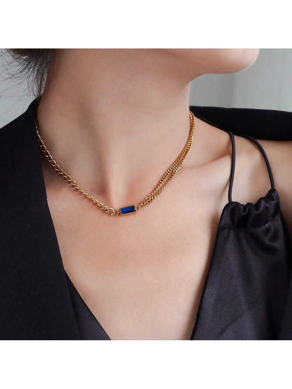 4pcs/Set Women's Luxury Double Layered Necklace Bracelet Earrings Set