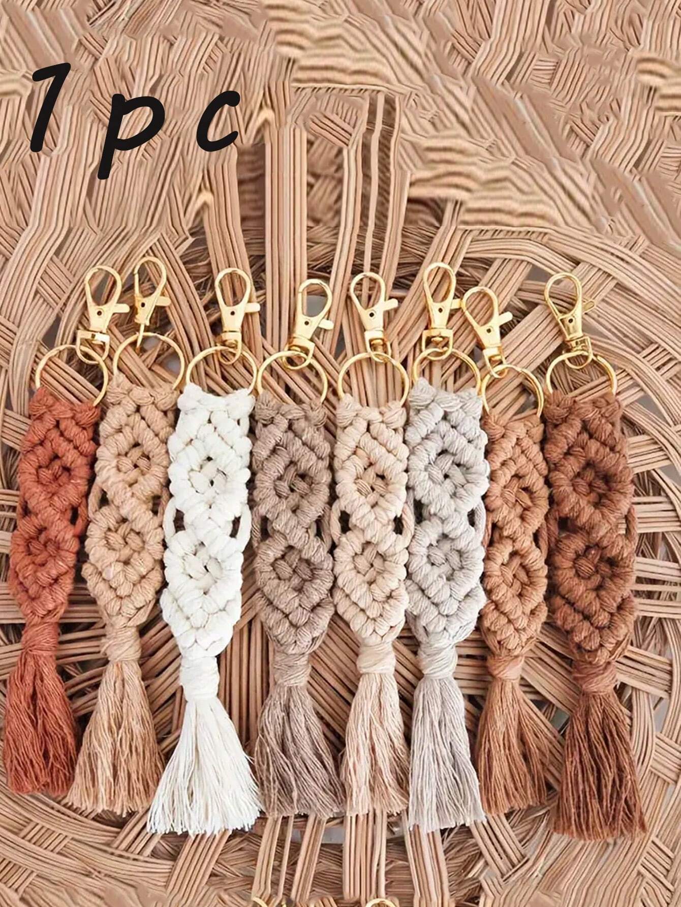 1pc Hand-Woven Tassel Keychain Pendant Creative Keychain, Backpack Pendant, Bag Charms, Birthday Gifts, DIY Accessories Party Favors,Christmas Decorations,Birthday Gift For Friends And Family(Light Grey)