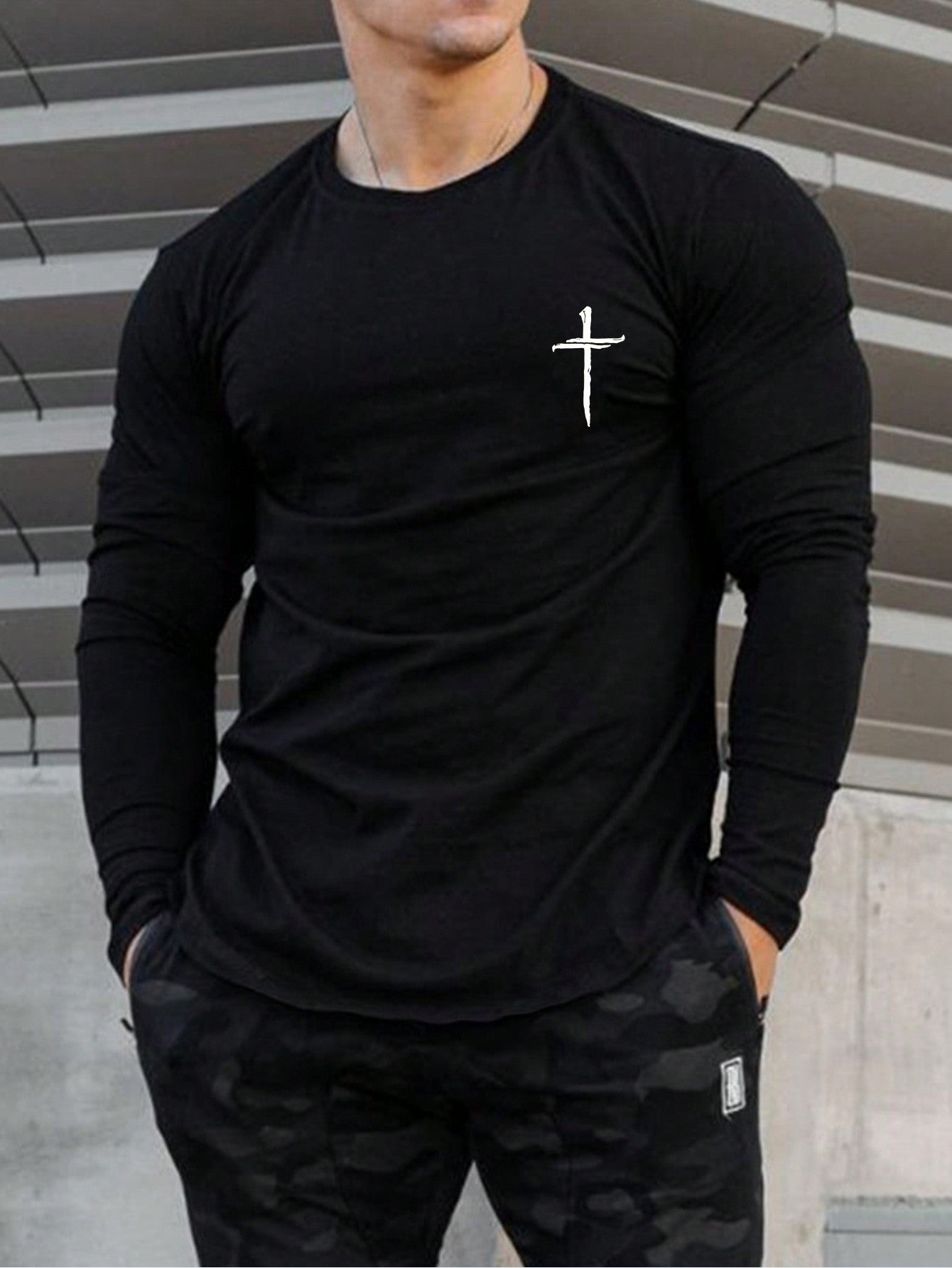 Men Cross Print Tee