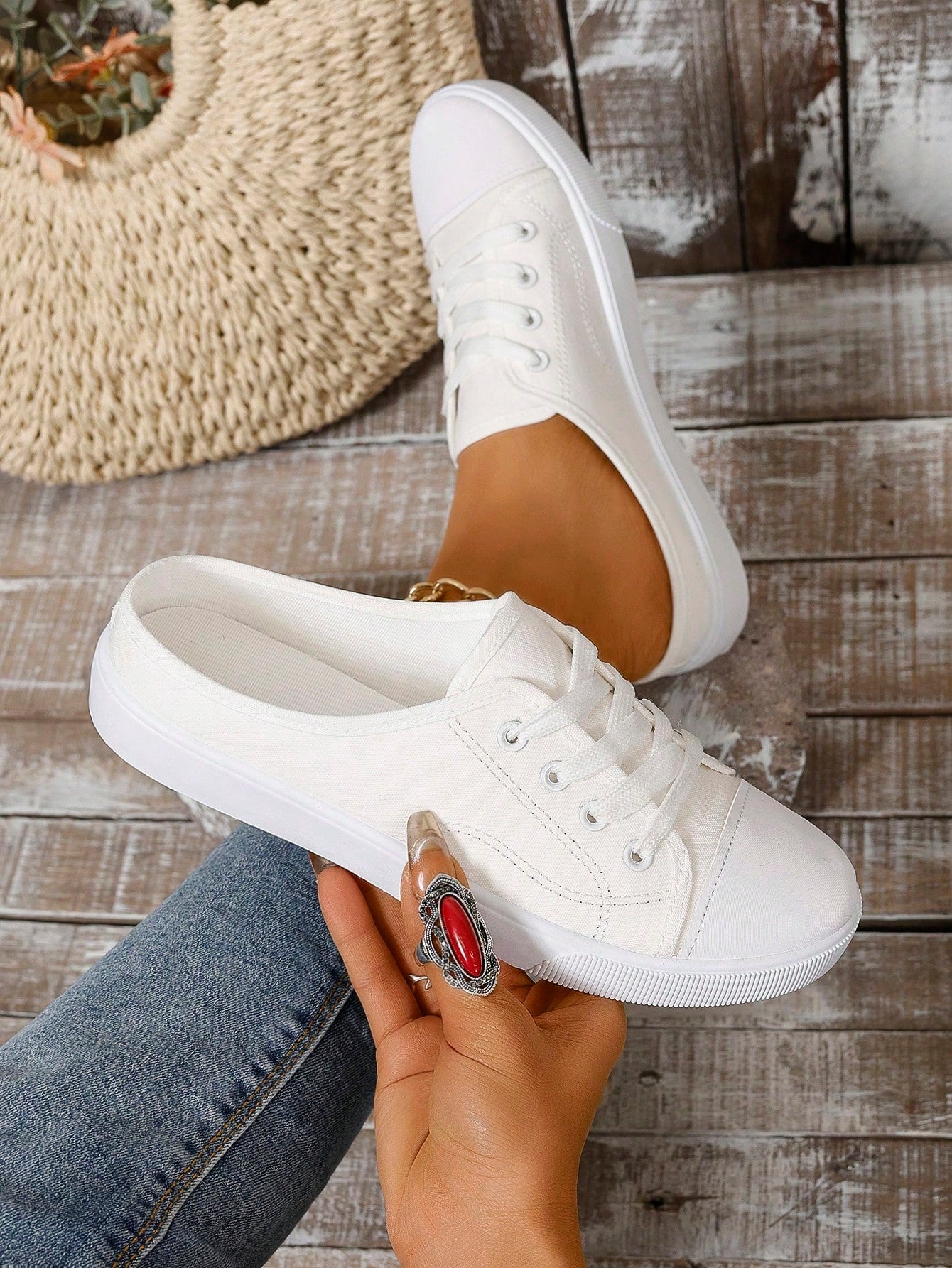 Women's Plus Size Sport Shoes, Student School Shoes, Fashionable Butterfly Embroidery Board Shoes, Comfortable Fabric, Khaki Slip-On Flat White Sneakers, Casual Athletic Shoes