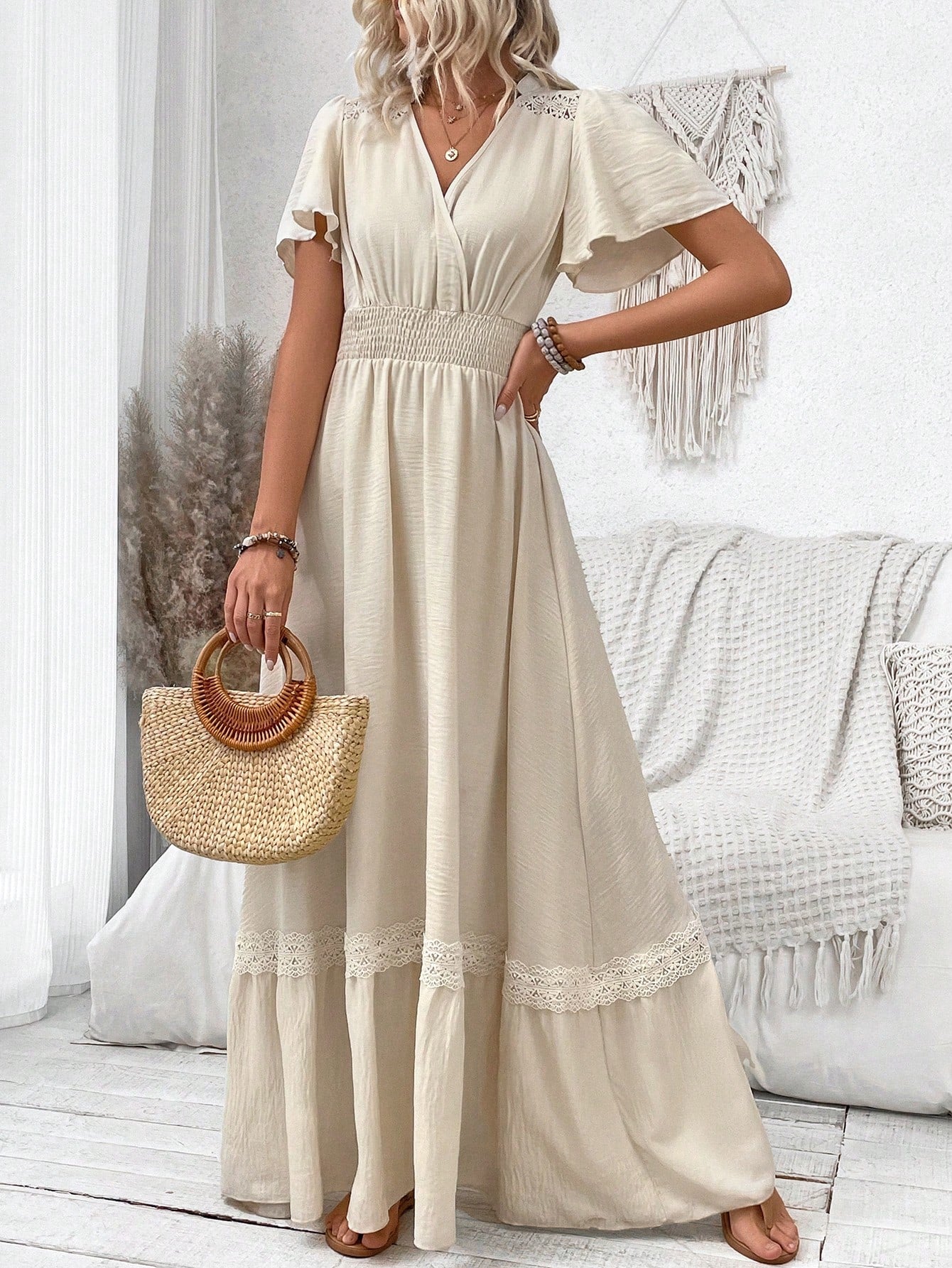 LUNE V-Neck Ruffle Sleeve Solid Color Vacation Style Spring/Summer Dress