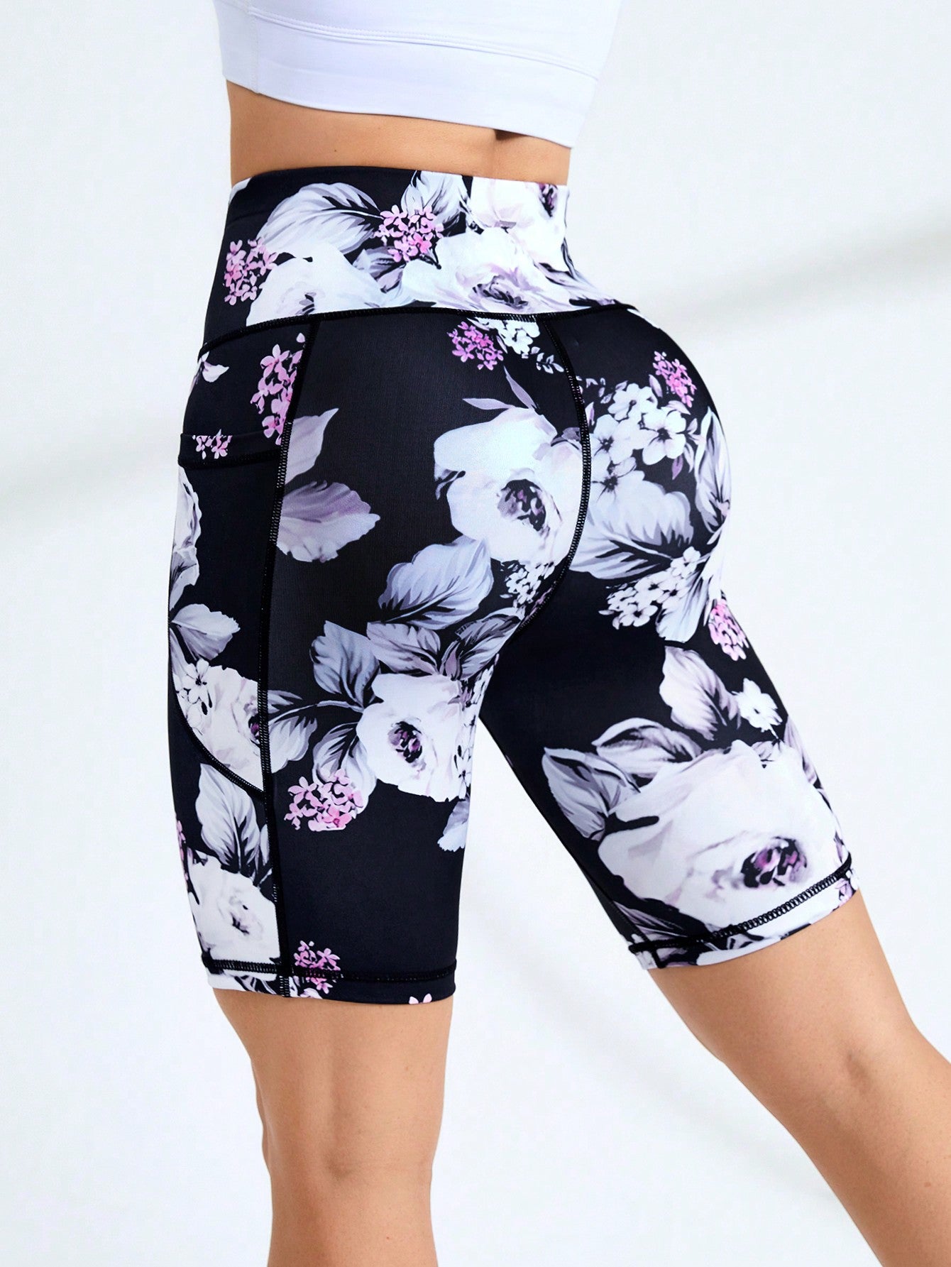 SHEIN Sport Studio Women's Floral Print Sport Shorts With Pockets