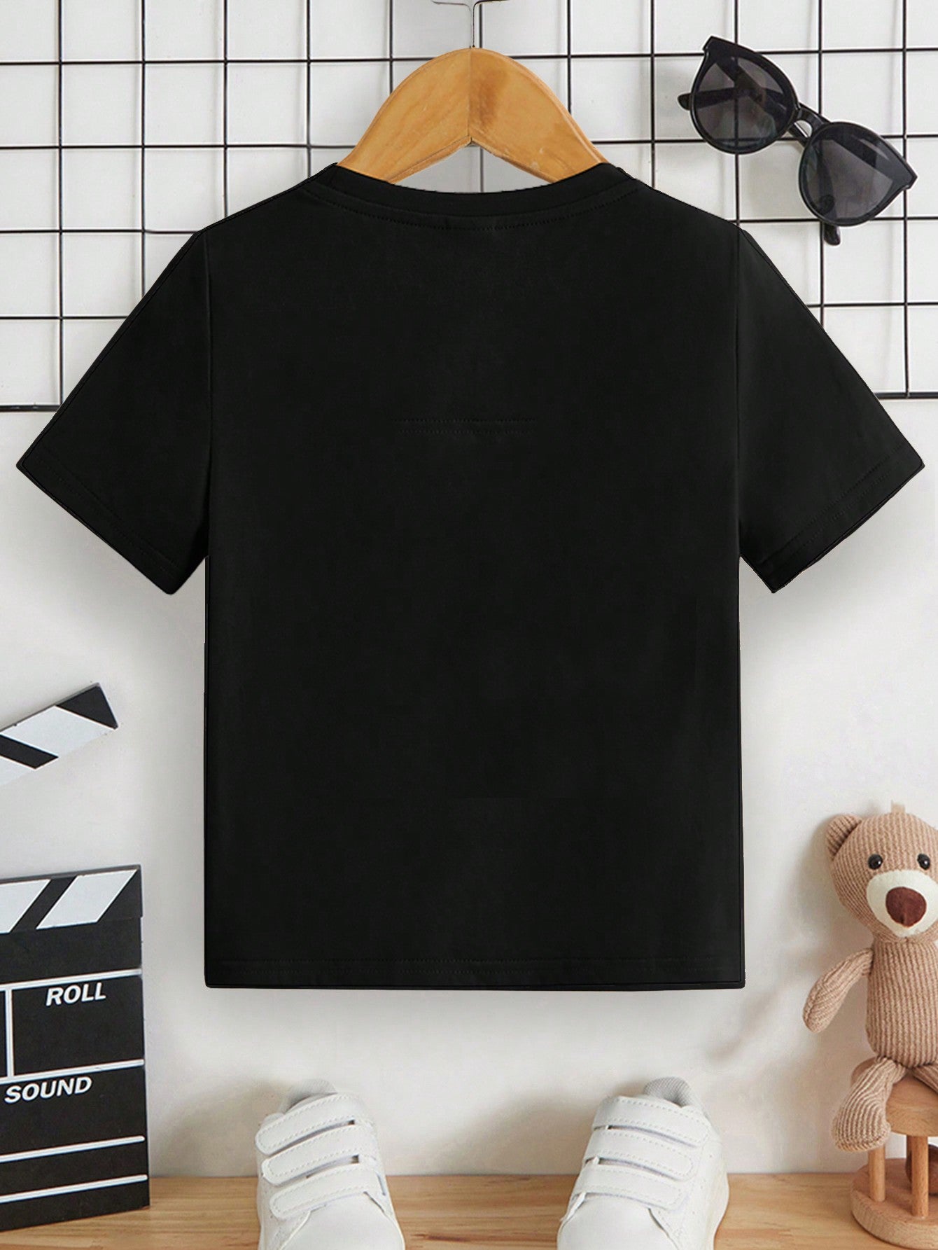 Young Boy Valentine's Day Casual Minimalist Letter Print Short Sleeve Round Neck T-Shirt, Suitable For Summer, For Gifts