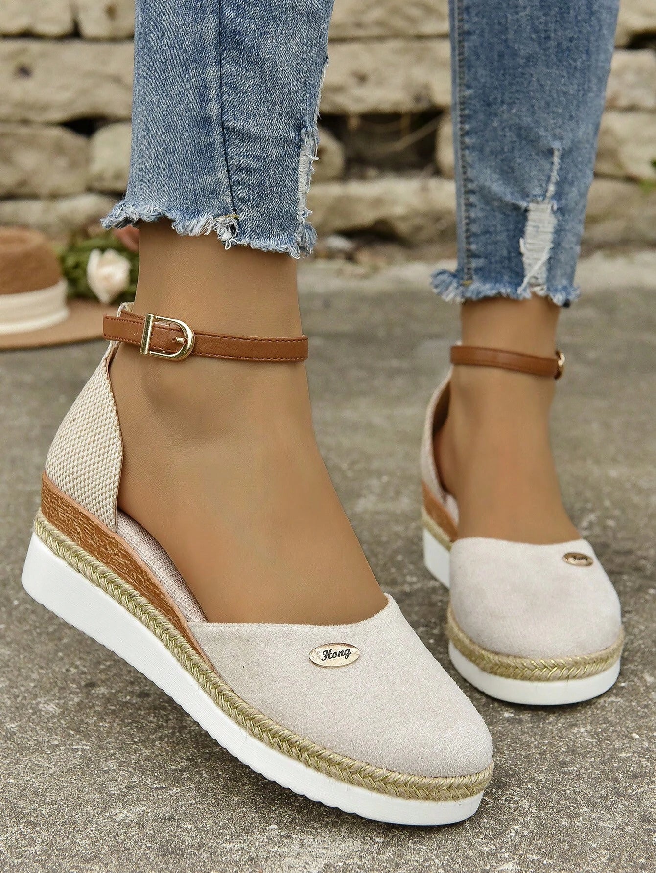 Women's Plus Size Faux Suede Spliced Fashionable Lightweight Espadrilles Sandals With Elegant Wedge Heel & Thick Sole