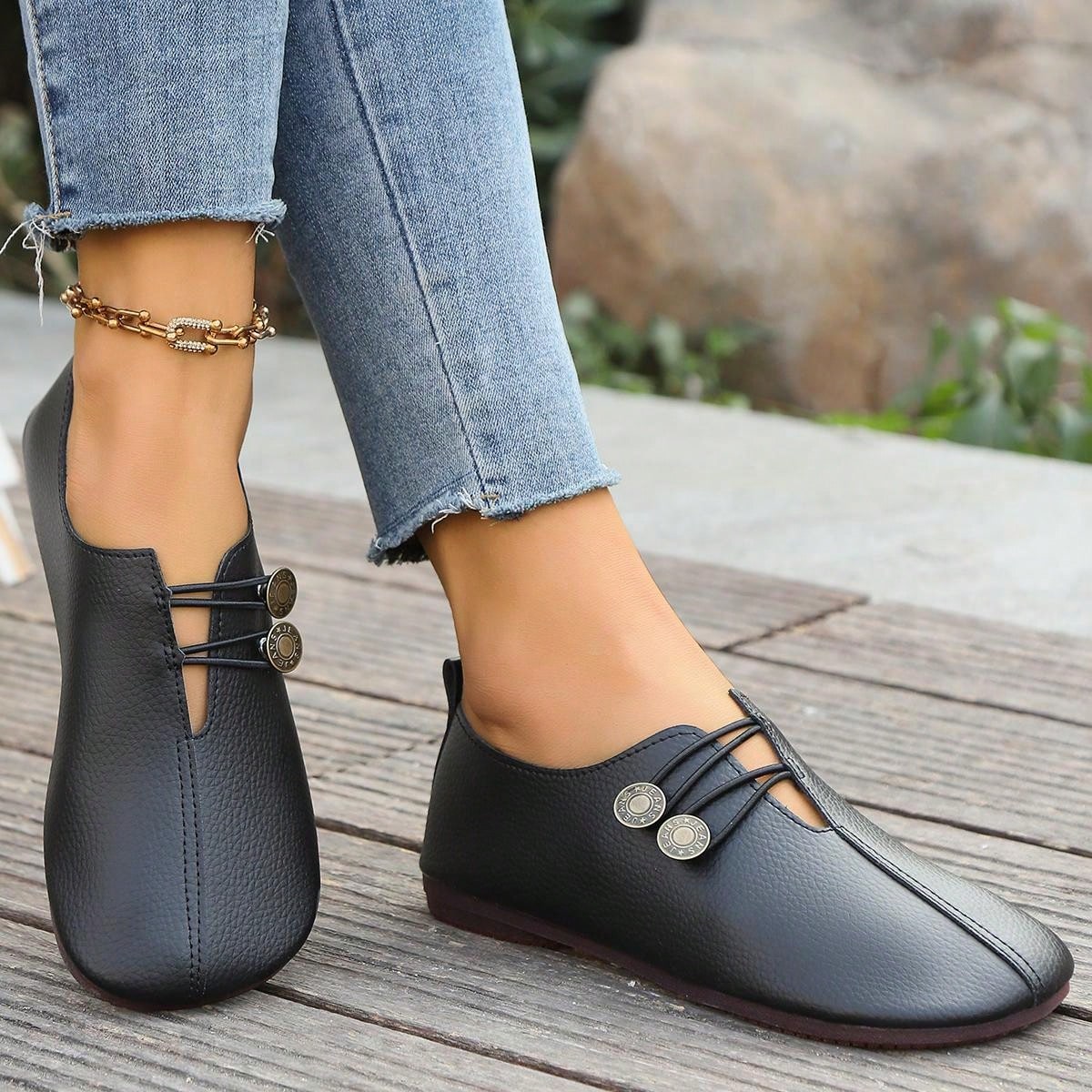 Autumn New Arrival Women's Flat Shoes, Vintage Low-Heeled Shoes, Large Size Nurse Shoes