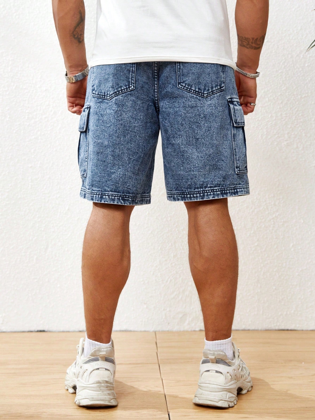 Manfinity Homme Men's Washed Workwear Denim Shorts