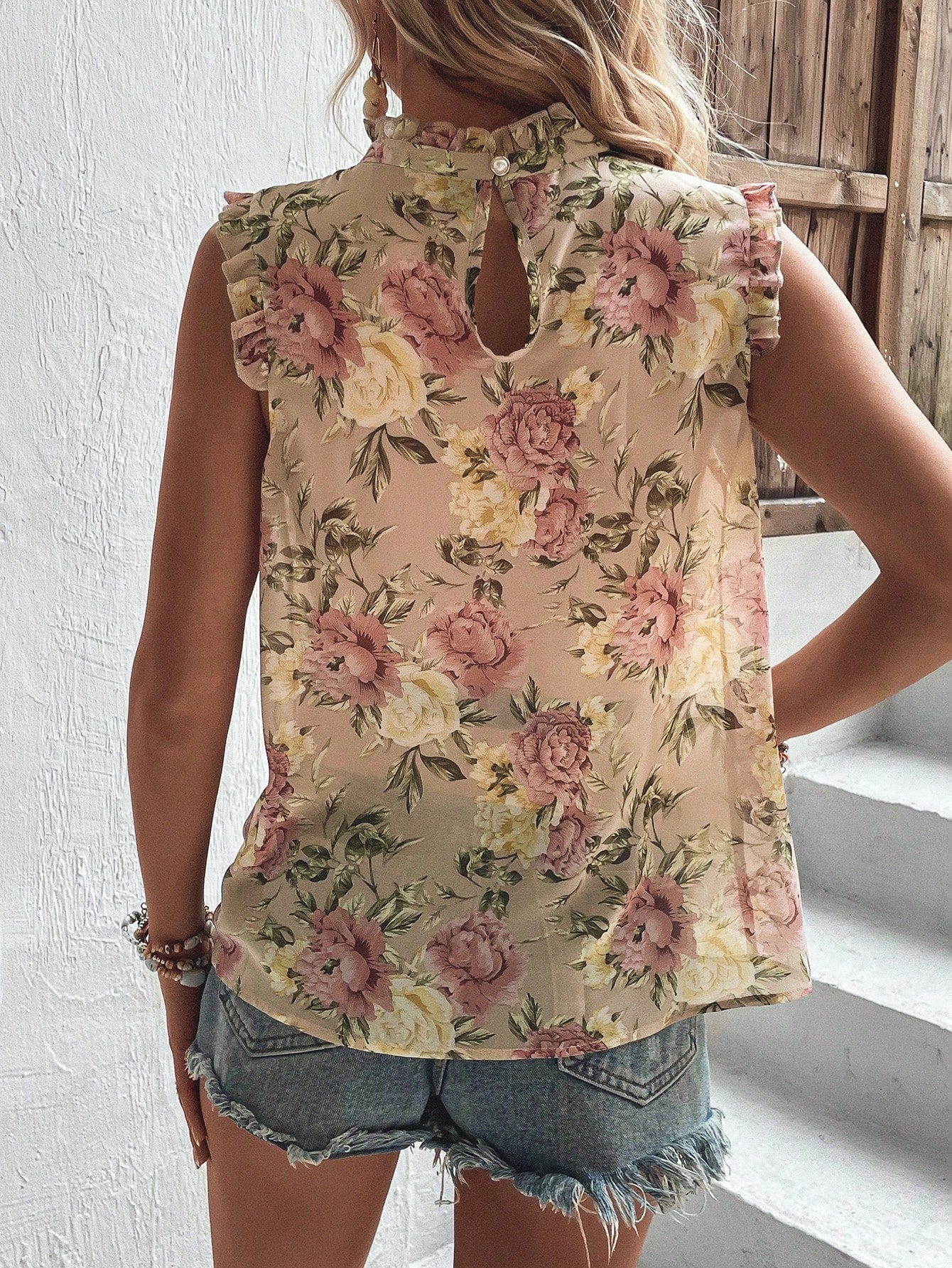 Holidaya Floral Print Keyhole Back Sleeveless Blouse