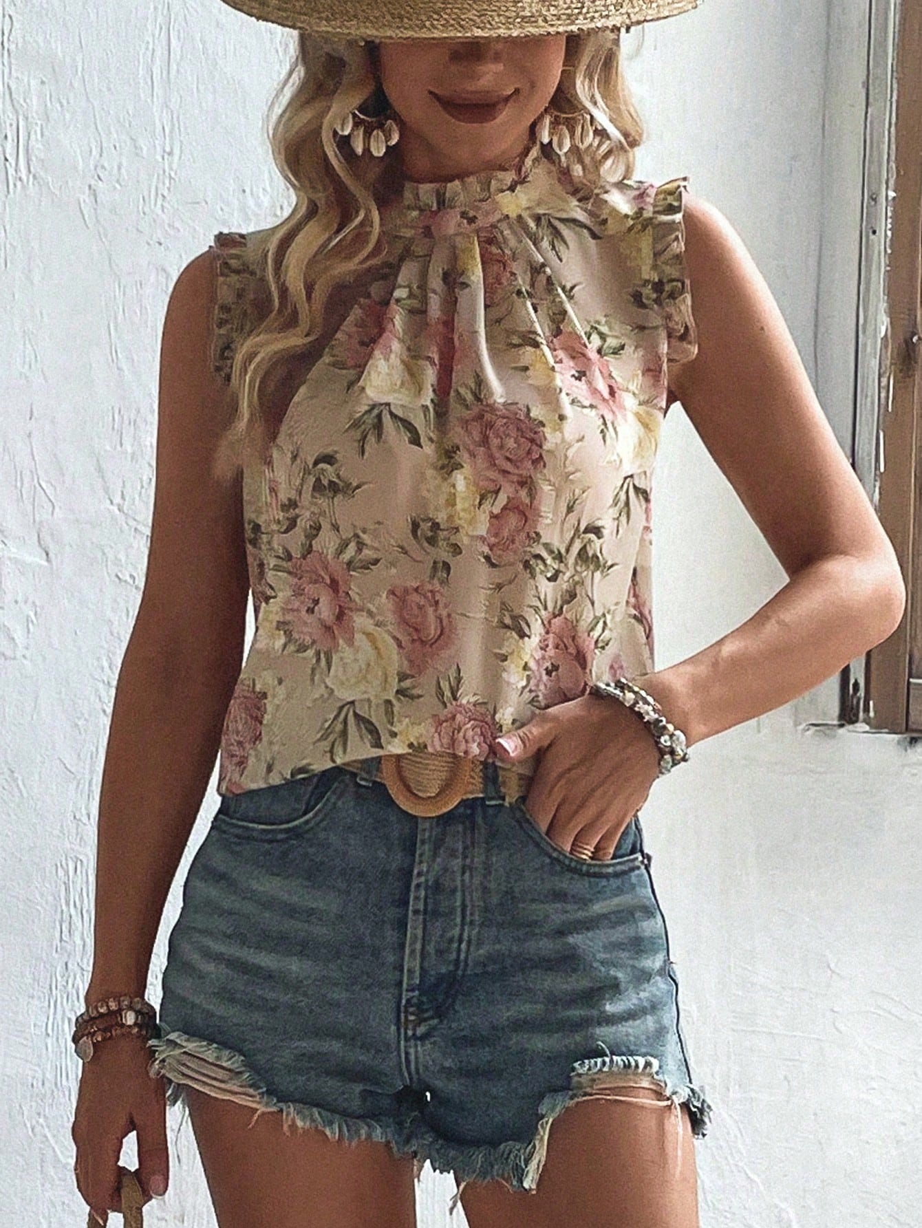 Holidaya Floral Print Keyhole Back Sleeveless Blouse