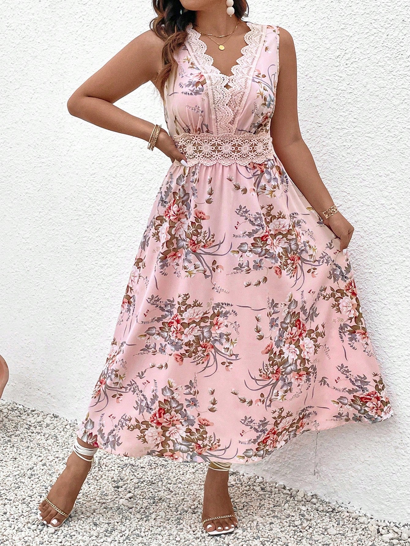 Privé Plus Size Floral Printed Lace Patchwork Dress