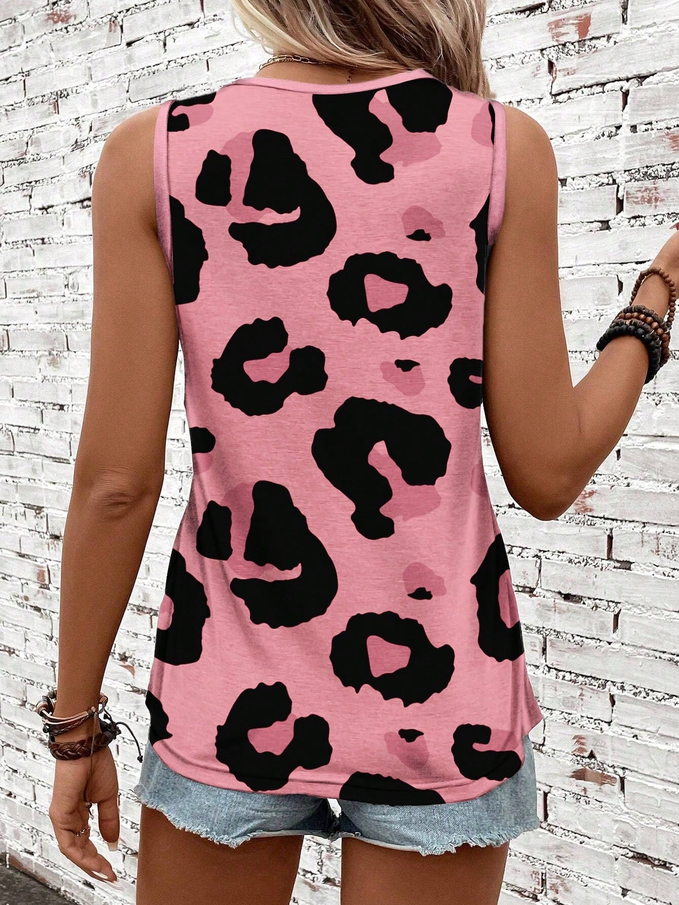 LUNE Leopard Printed Round Neck Casual Skinny Fit Women's Tank Top