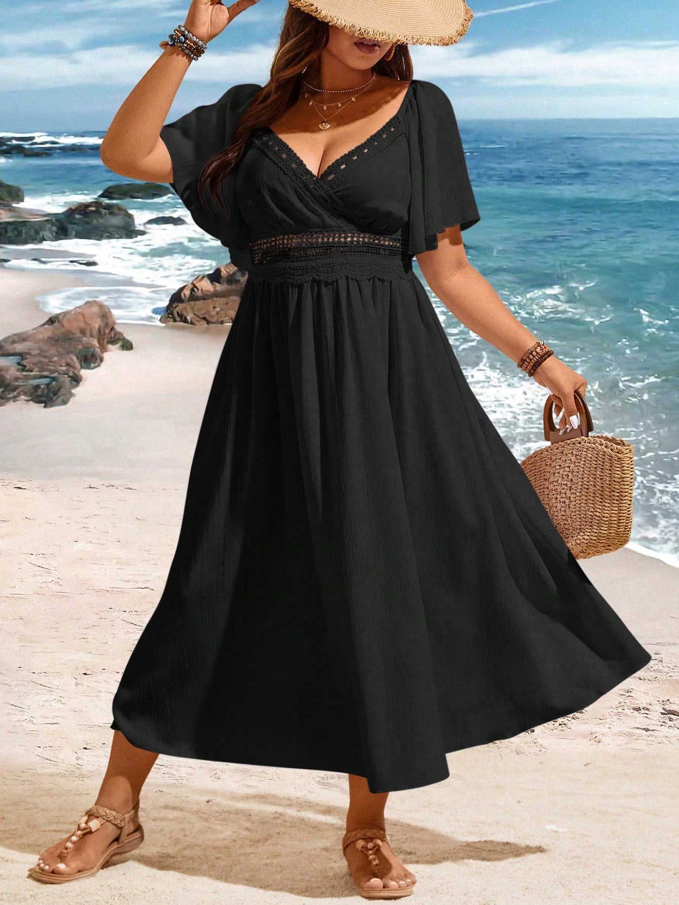 SHEIN VCAY Plus Size Lace Insert Flare Short Sleeve Dress