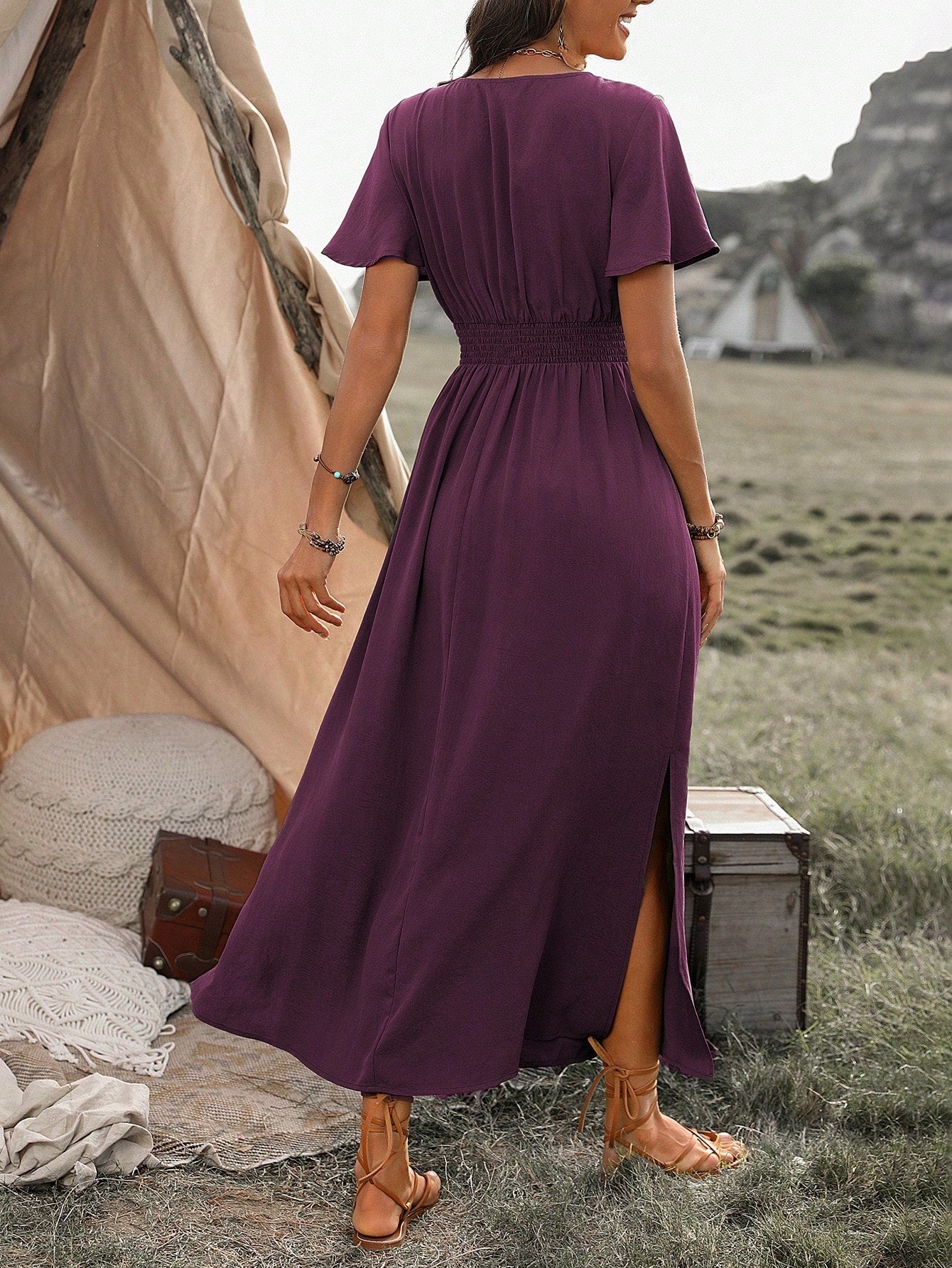 LUNE Solid Color Gathered Waist Side Split Dress