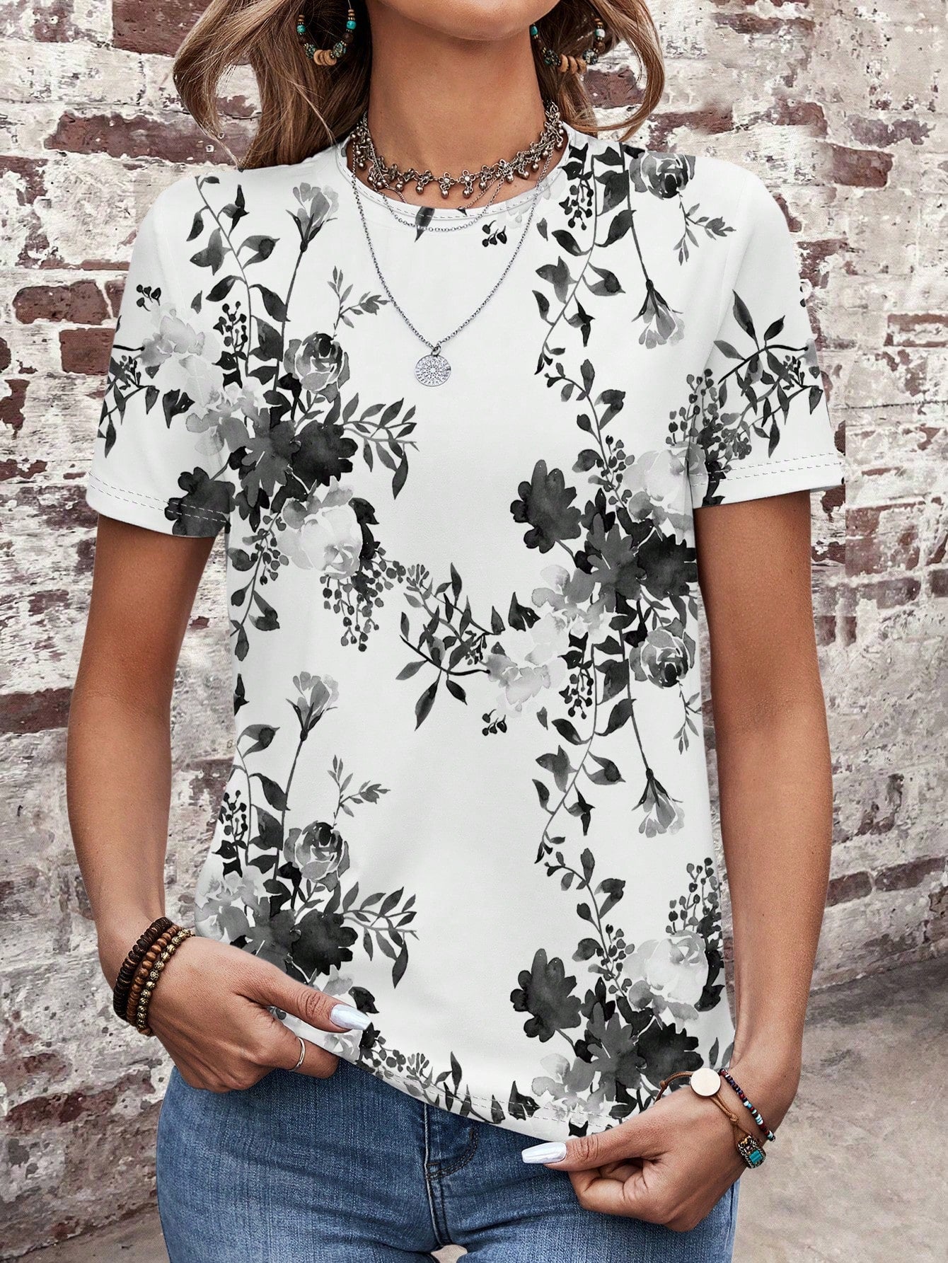 EMERY ROSE Summer Flower Printed Casual Round Neck Short Sleeve Slim Fit Women's T-Shirt