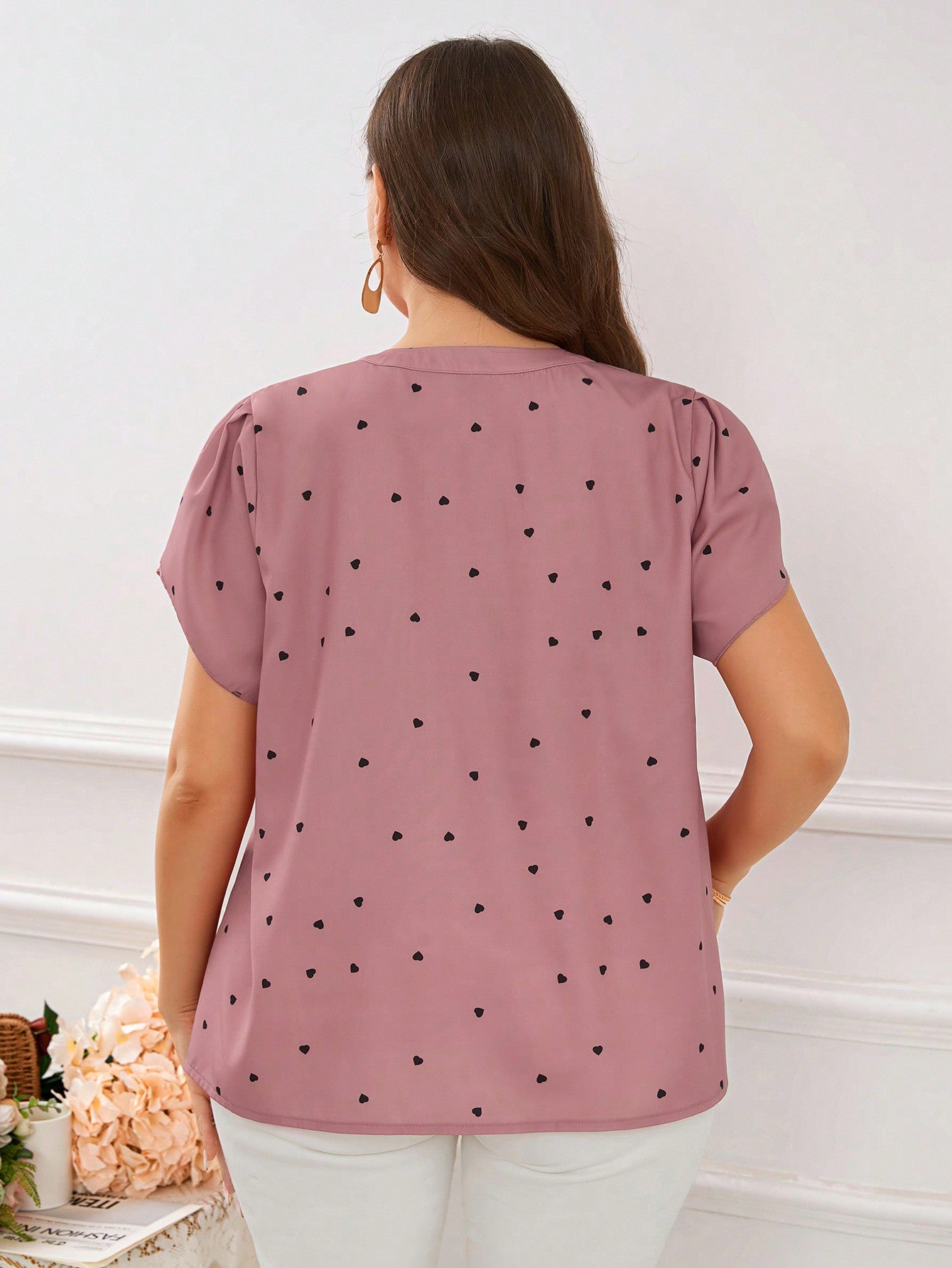 Clasi Plus Size Heart Print Notched Collar Casual Fashion Short Sleeve Shirt For Spring And Summer