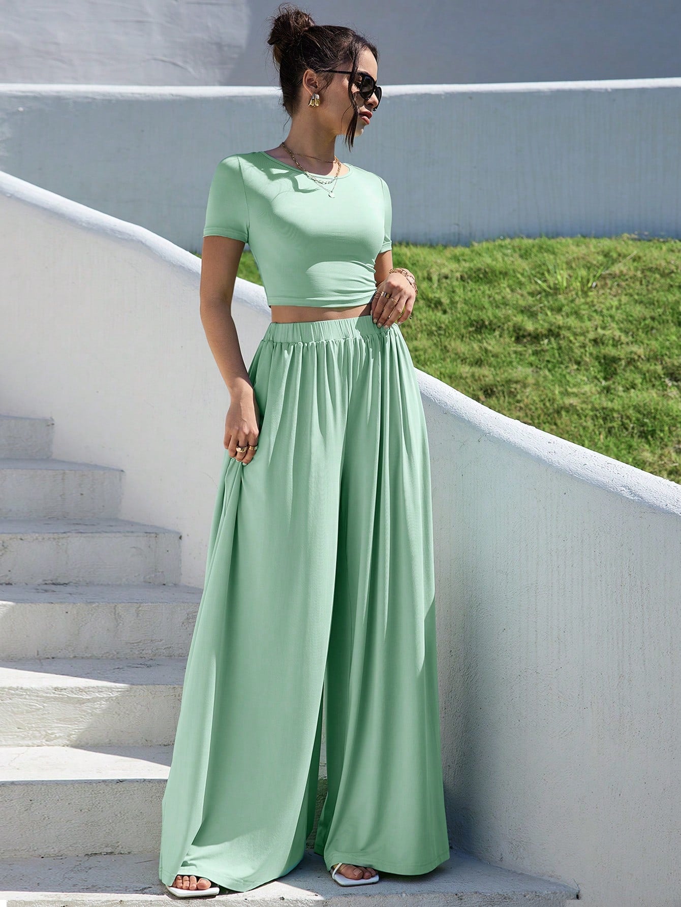 Essnce Summer Two Piece Outfit