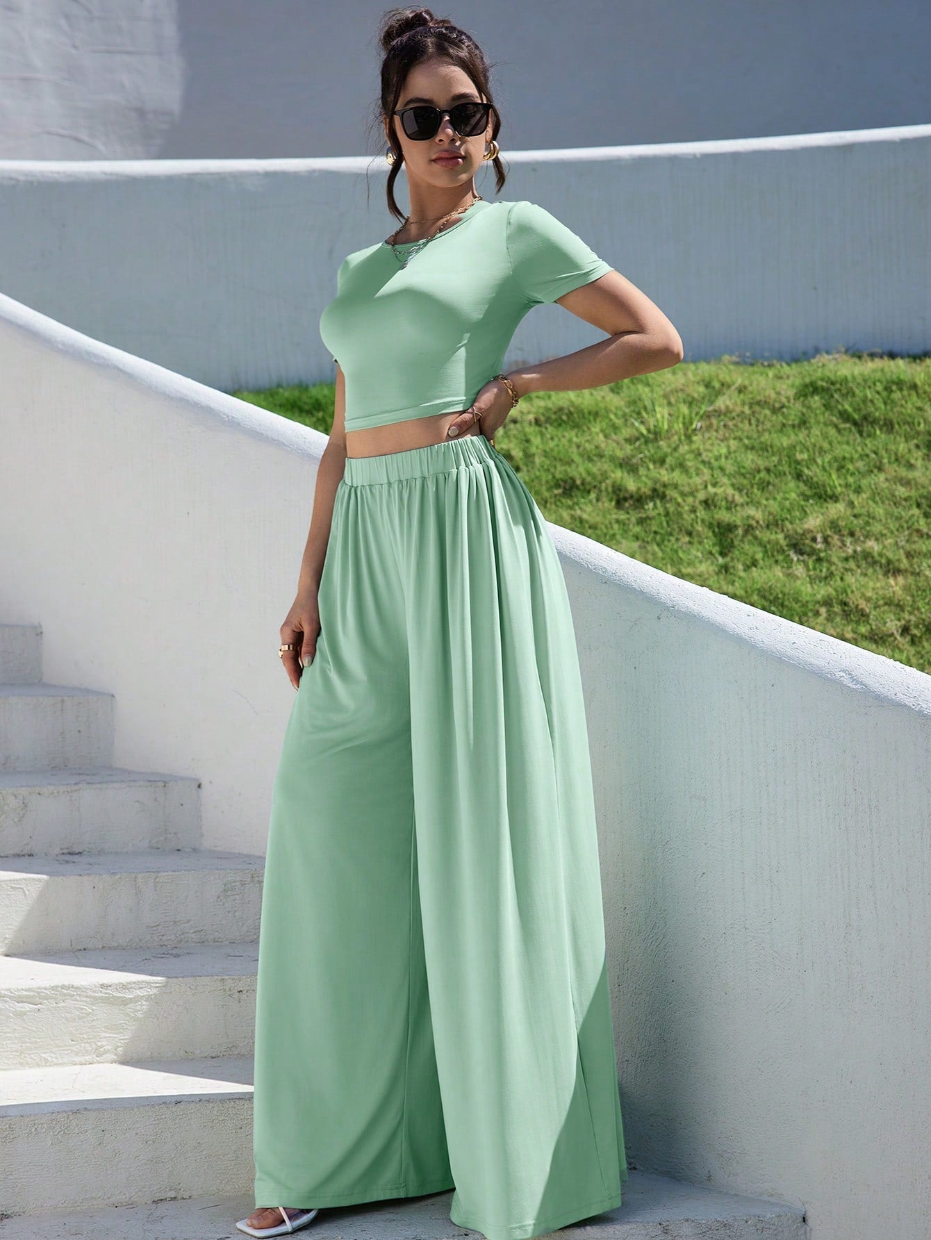 Essnce Summer Two Piece Outfit