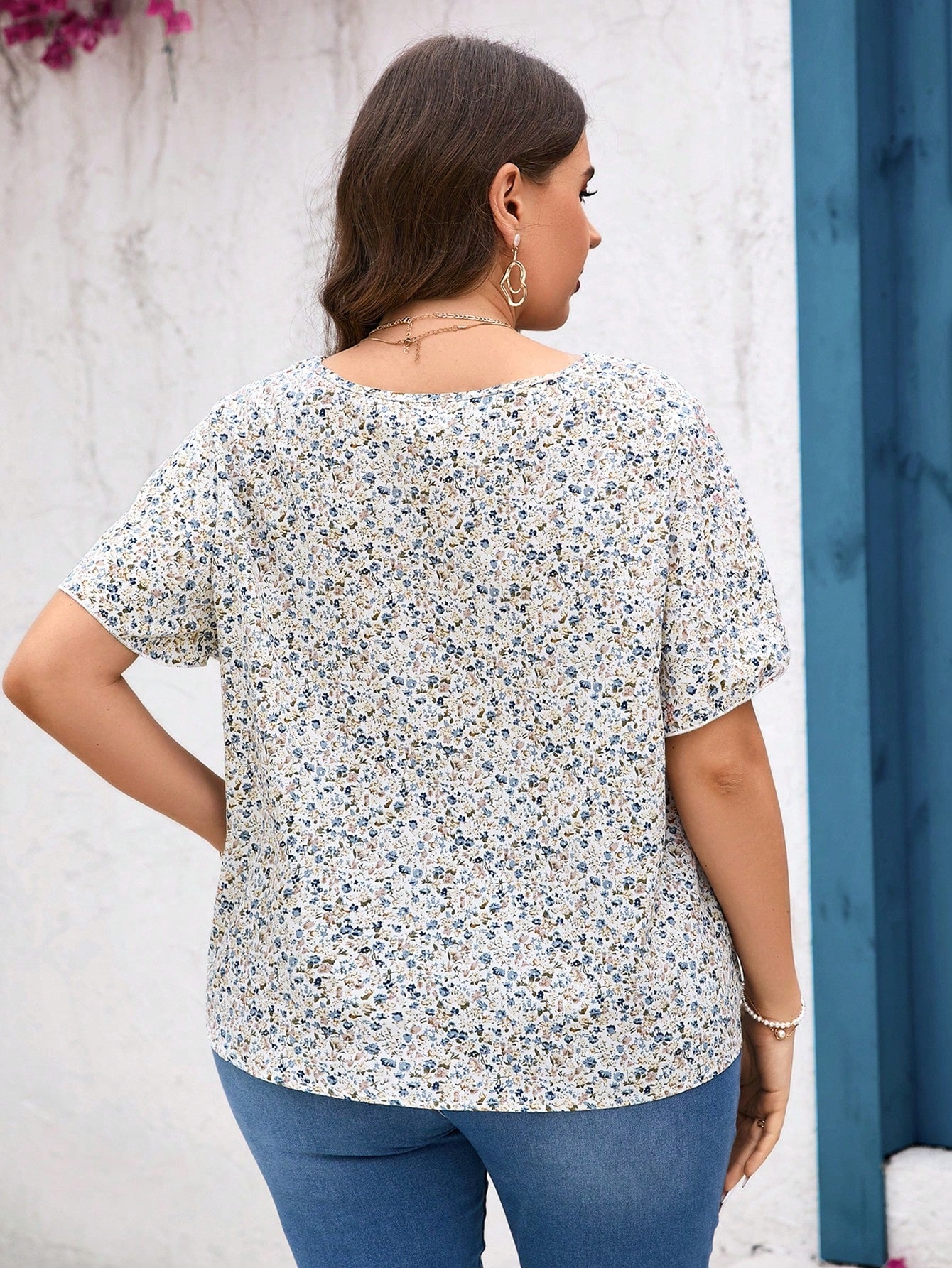 Clasi Plus Size Women's Floral Printed Short Sleeve Floral Blouse