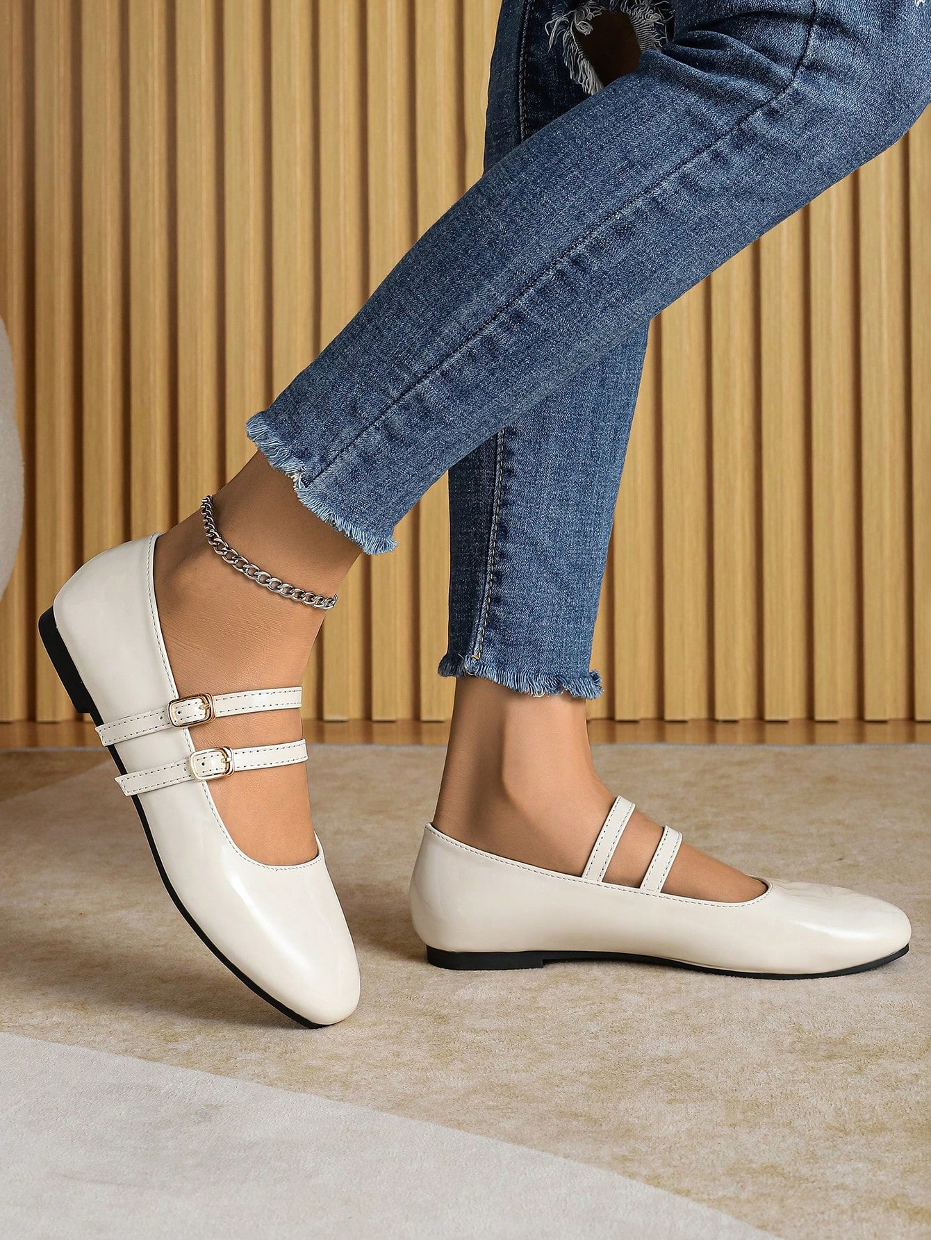 Women Flat Shoes With Red Buckle, Fashionable And Elegant Ladies Casual Shoes For Dating And Daily Wear