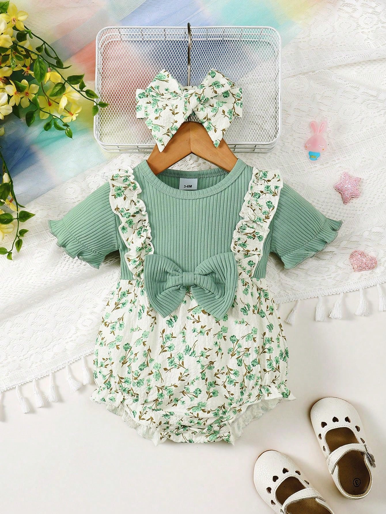 Fashionable Baby Girl 2 In 1 Romper With Ditsy Floral, Bow Decoration, And Headband Set, Summer