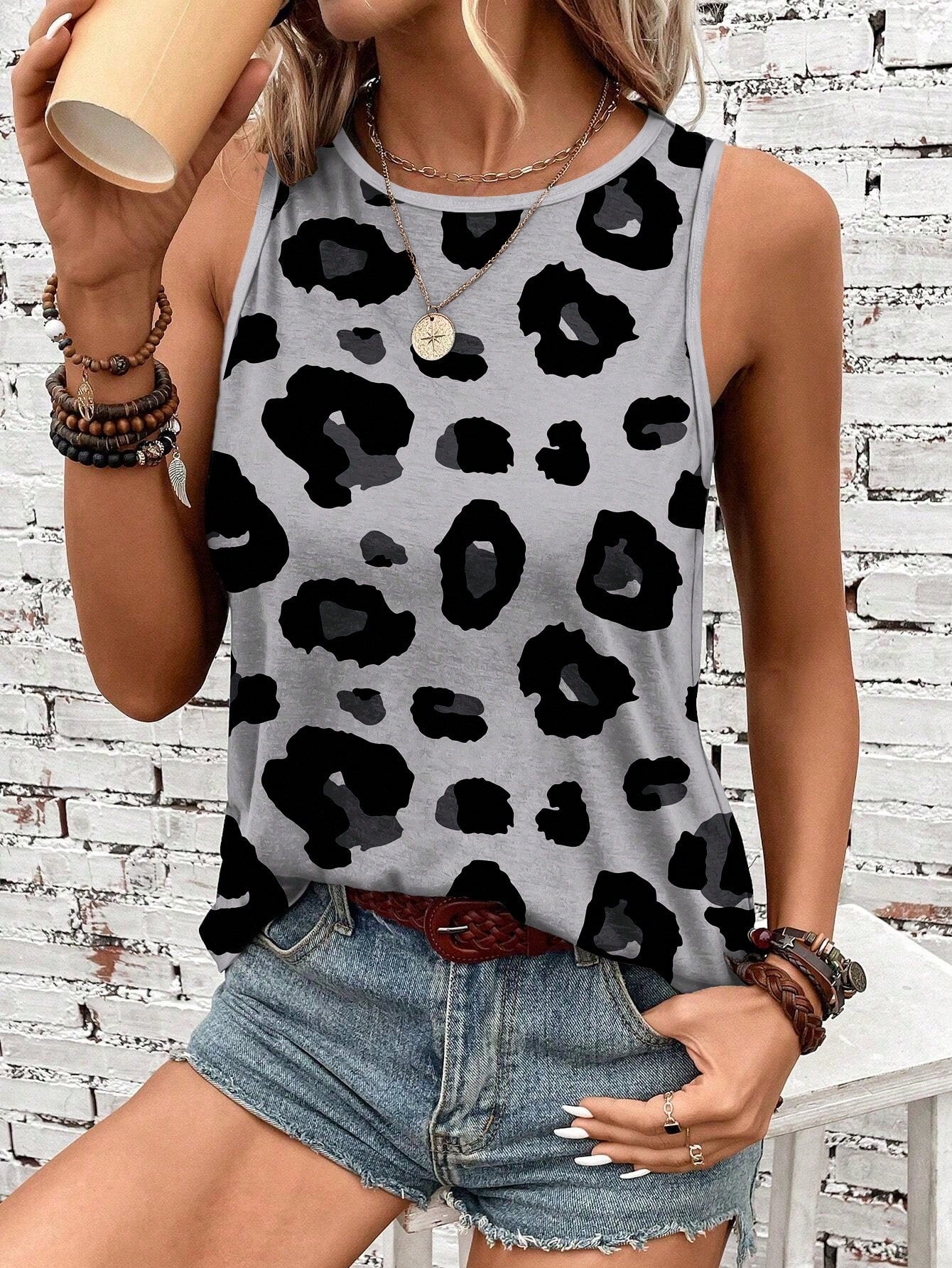 LUNE Leopard Printed Round Neck Casual Skinny Fit Women's Tank Top