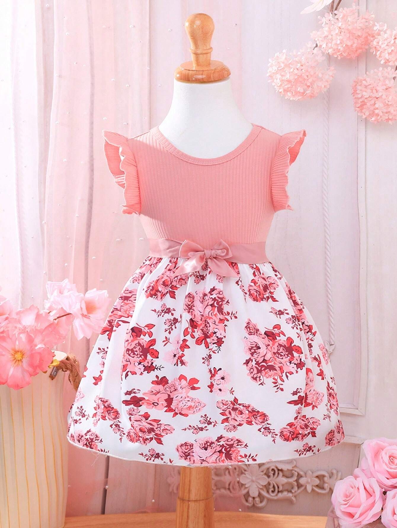 Young Girl Summer New Arrival Fashionable Dress With Ruffle Cuffs And Pocket Design, Featuring Floral Print And Striped Patchwork Details