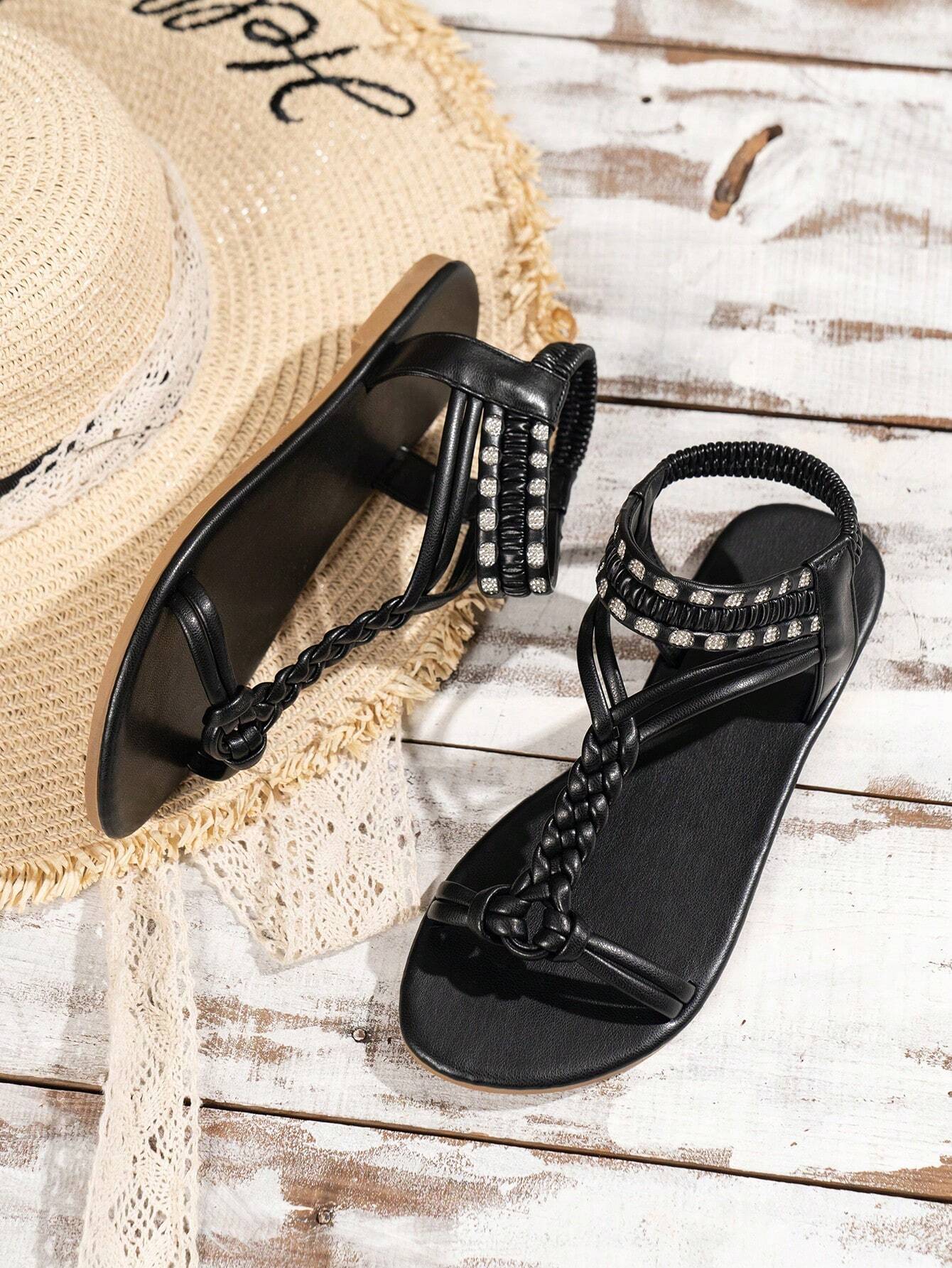 Women 2024 New National Wind Woven Straw Band Clip Toe Beach Flat Sandals For Summer