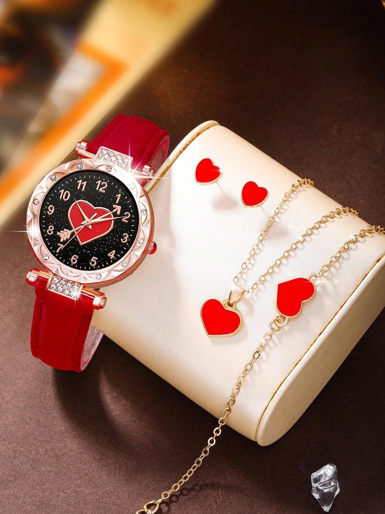 SOKI SOKI Ladies Watch 5pcs/Set Women's Watch, Fashionable Quartz Wristwatch And Heart Necklace Earrings Bracelet Jewelry Set Christmas, New Year's Day, Valentine's Day, The Best Gift For A Lady(No Box)