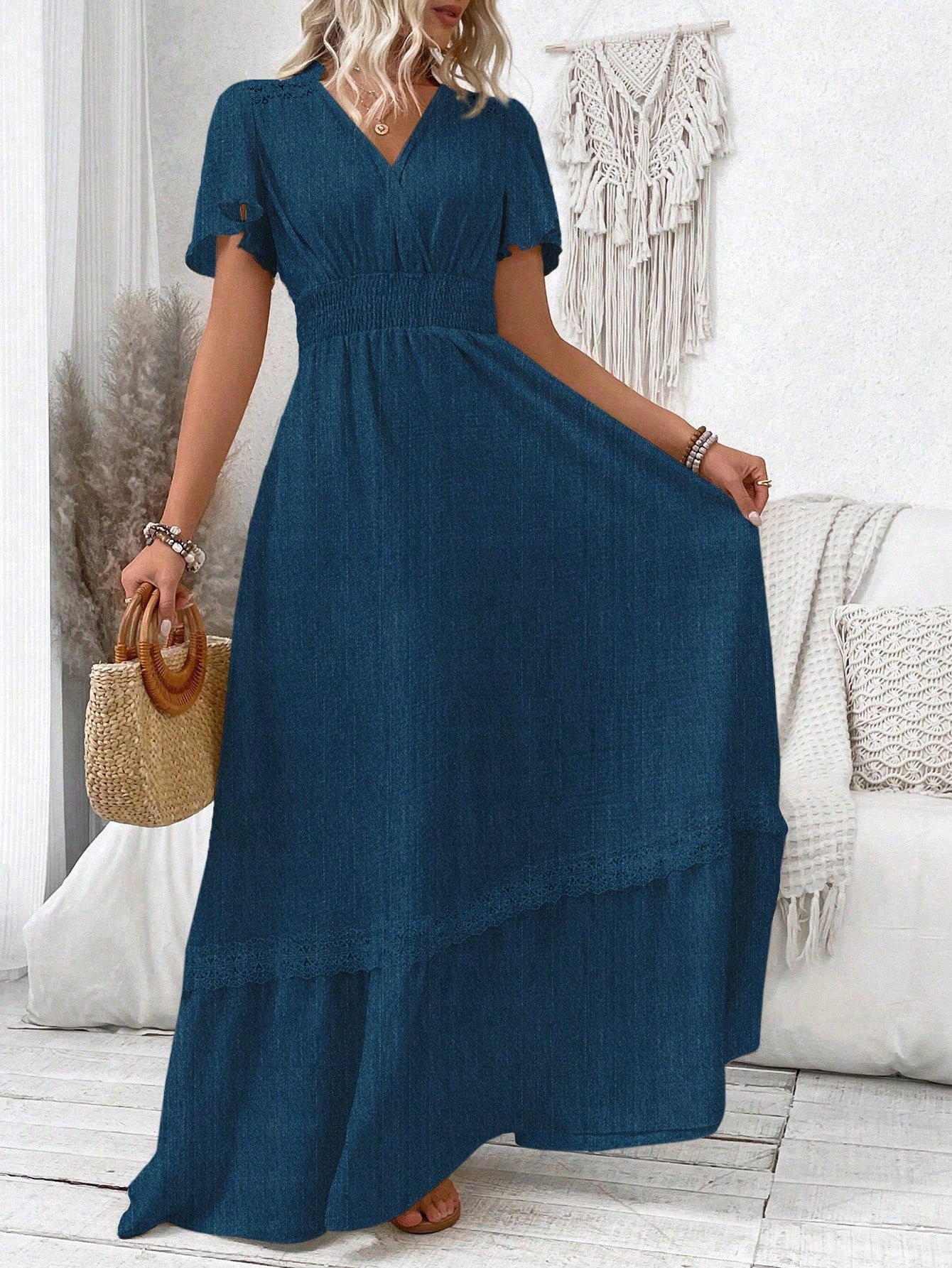 LUNE V-Neck Ruffle Sleeve Solid Color Vacation Style Spring/Summer Dress