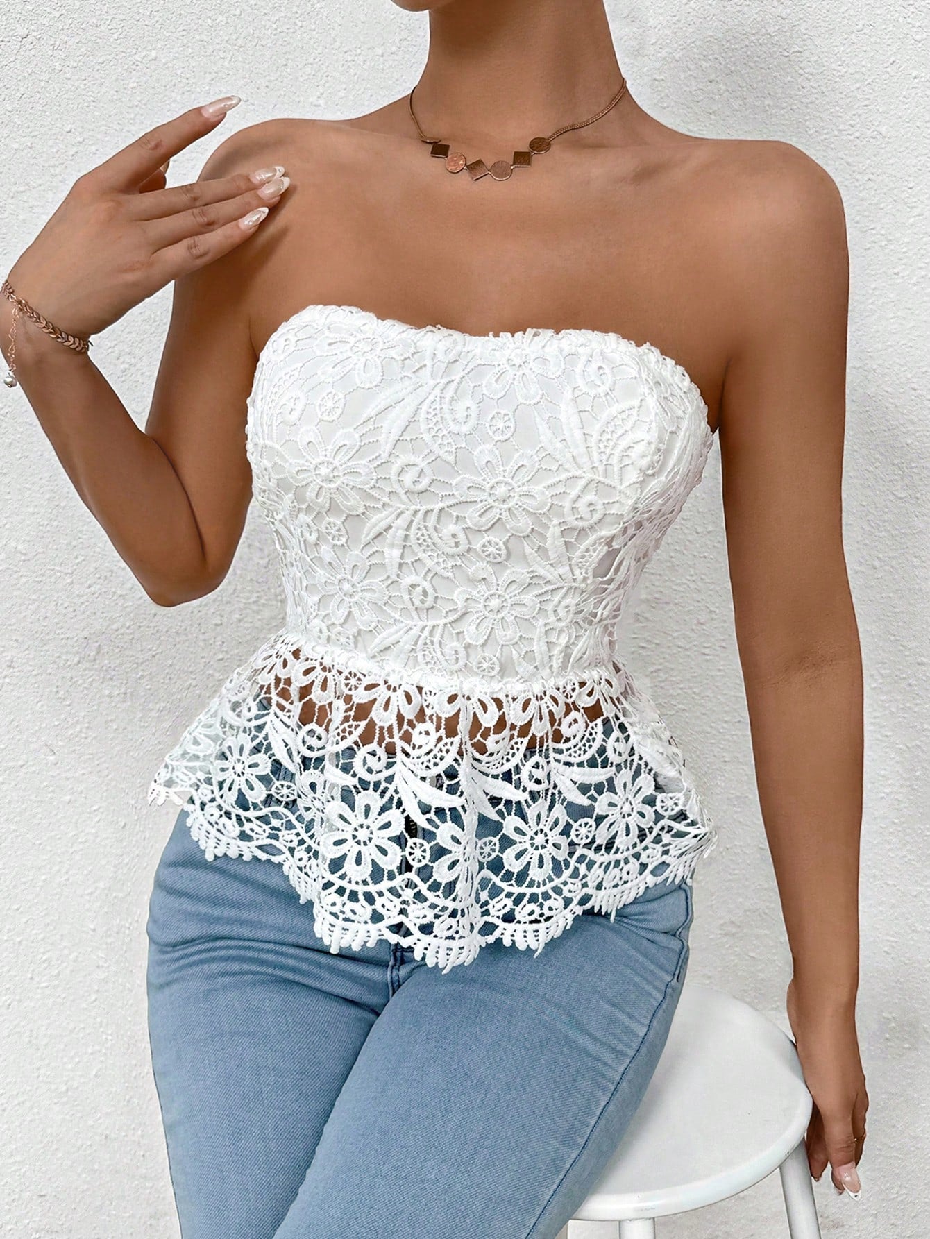 Raffinéa Ladies Solid Color Lace Bandeau Blouse