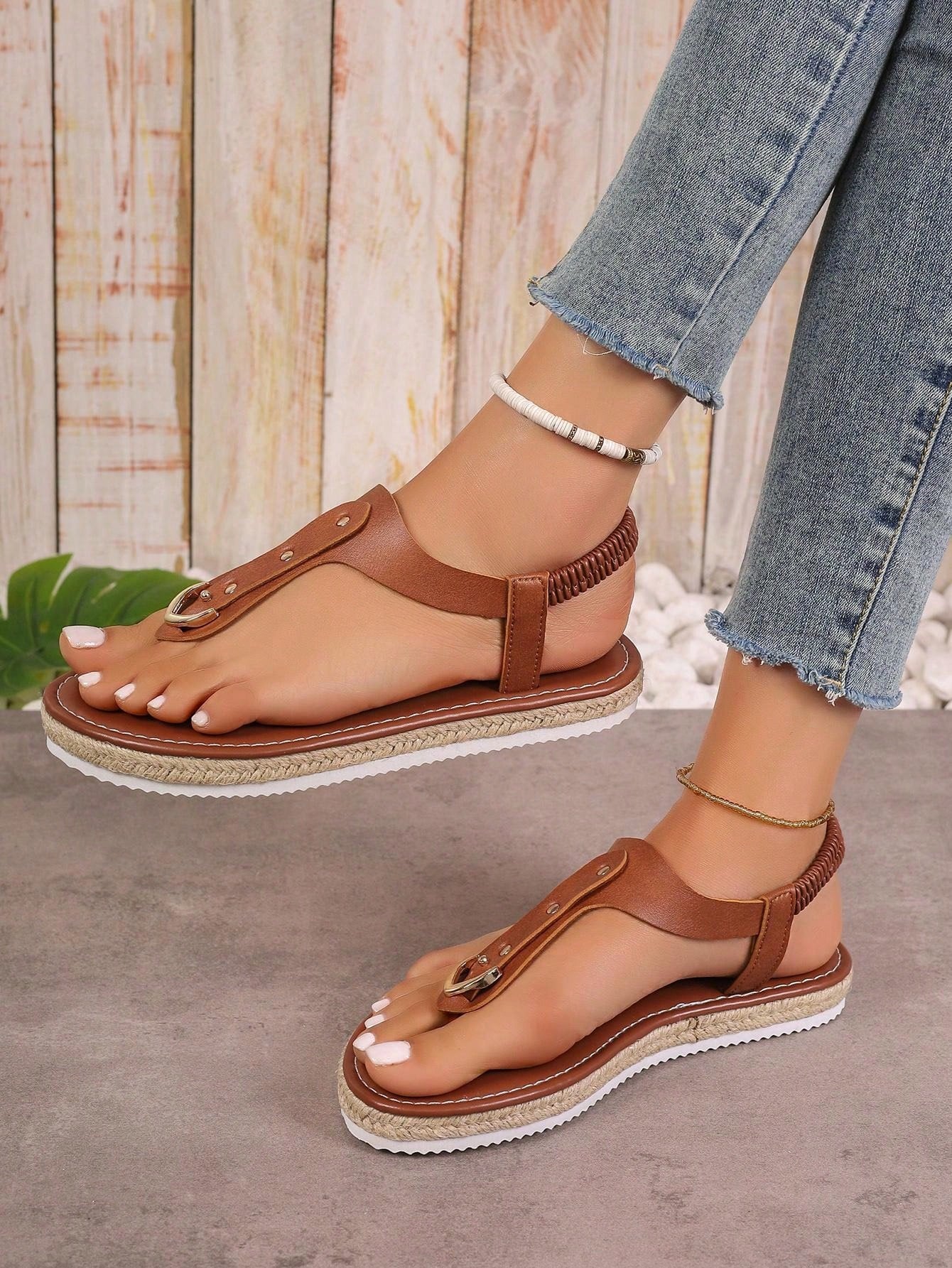 Women's Flat Rope Clip Toe Slip-On Sandals With Rivets And Elastic Ankle Strap, Hollow Round Toe Non-Slip Flat Outdoor Sandals