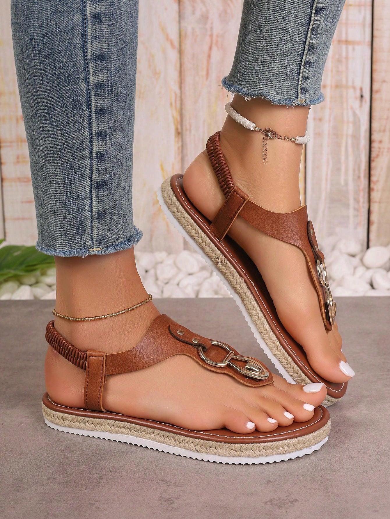 Women's Flat  Rope Slip-On Sandals With Rivets On The Back And Round Toe, Hollow Out Toe Anti-Slip Loafers, Outdoor Flat Open Toe Women's Sandals