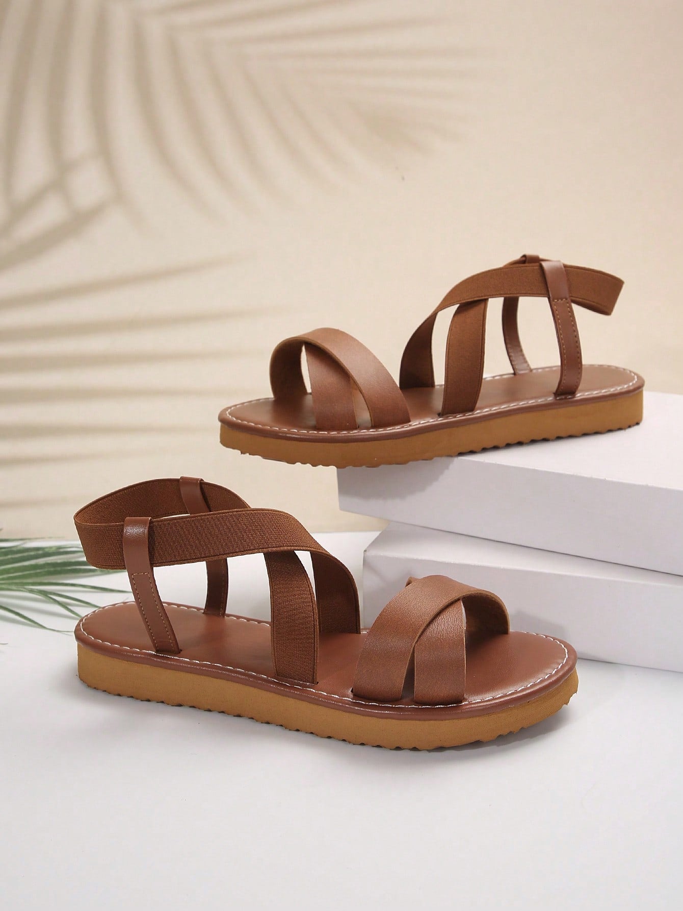 European And American Style Brown Thick-Soled Cross-Band Elastic Strap Sandals, Fashionable And Cute Women Thick-Soled Sandals For Outdoor And Casual Wear On Beach