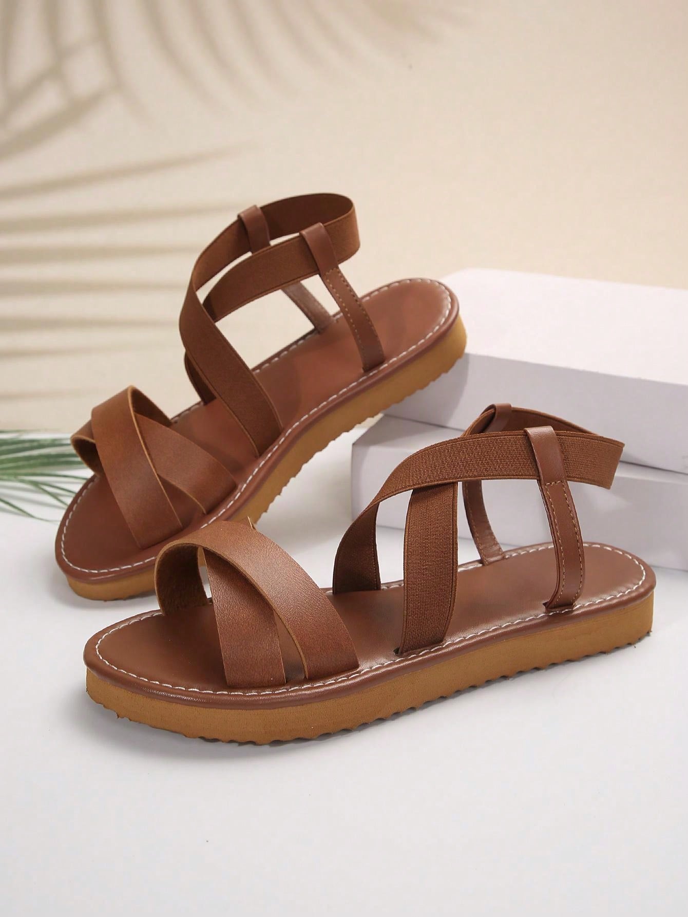 European And American Style Brown Thick-Soled Cross-Band Elastic Strap Sandals, Fashionable And Cute Women Thick-Soled Sandals For Outdoor And Casual Wear On Beach