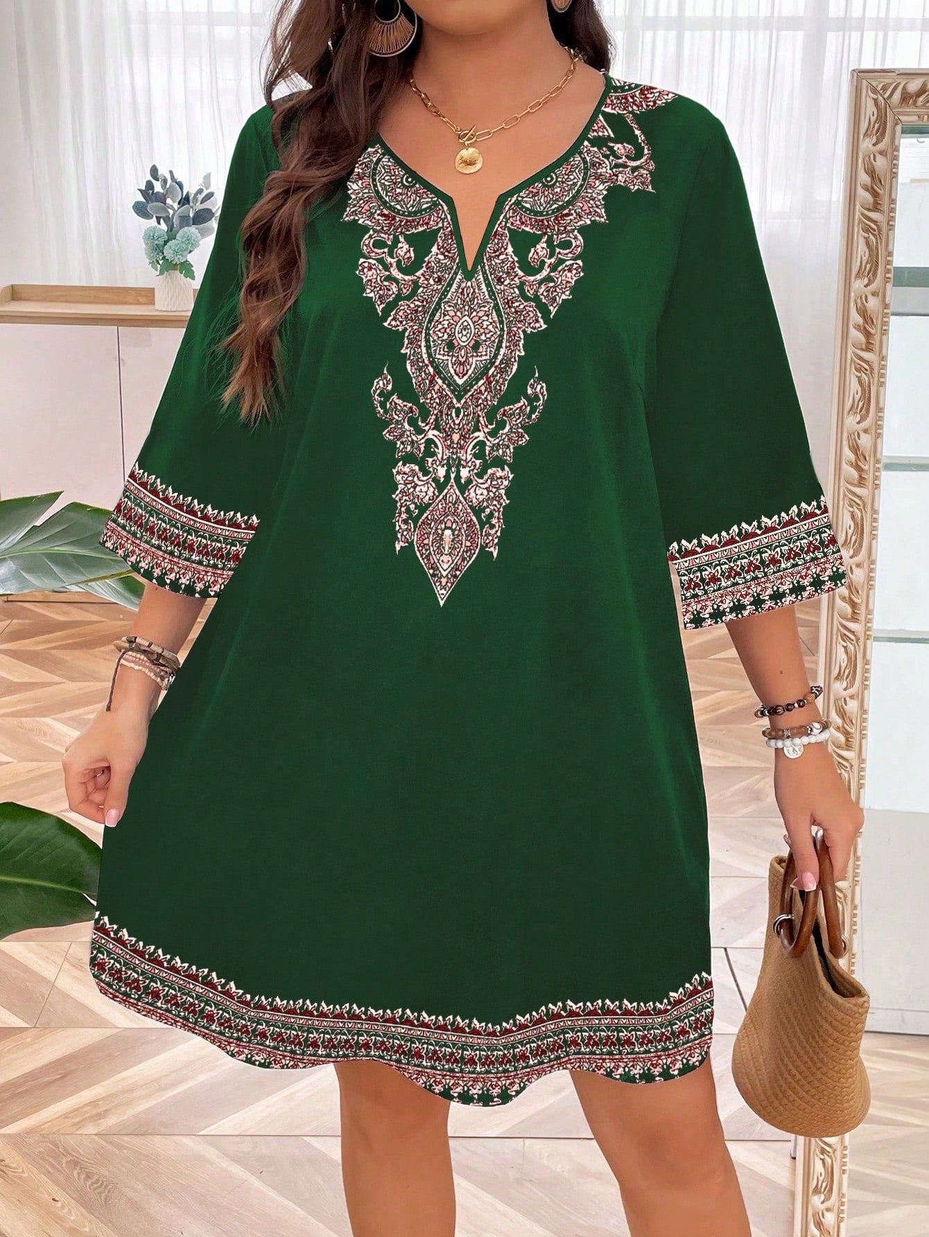 LUNE Plus Size Women's Vintage Style Embroidery Simple Daily Wear Dress