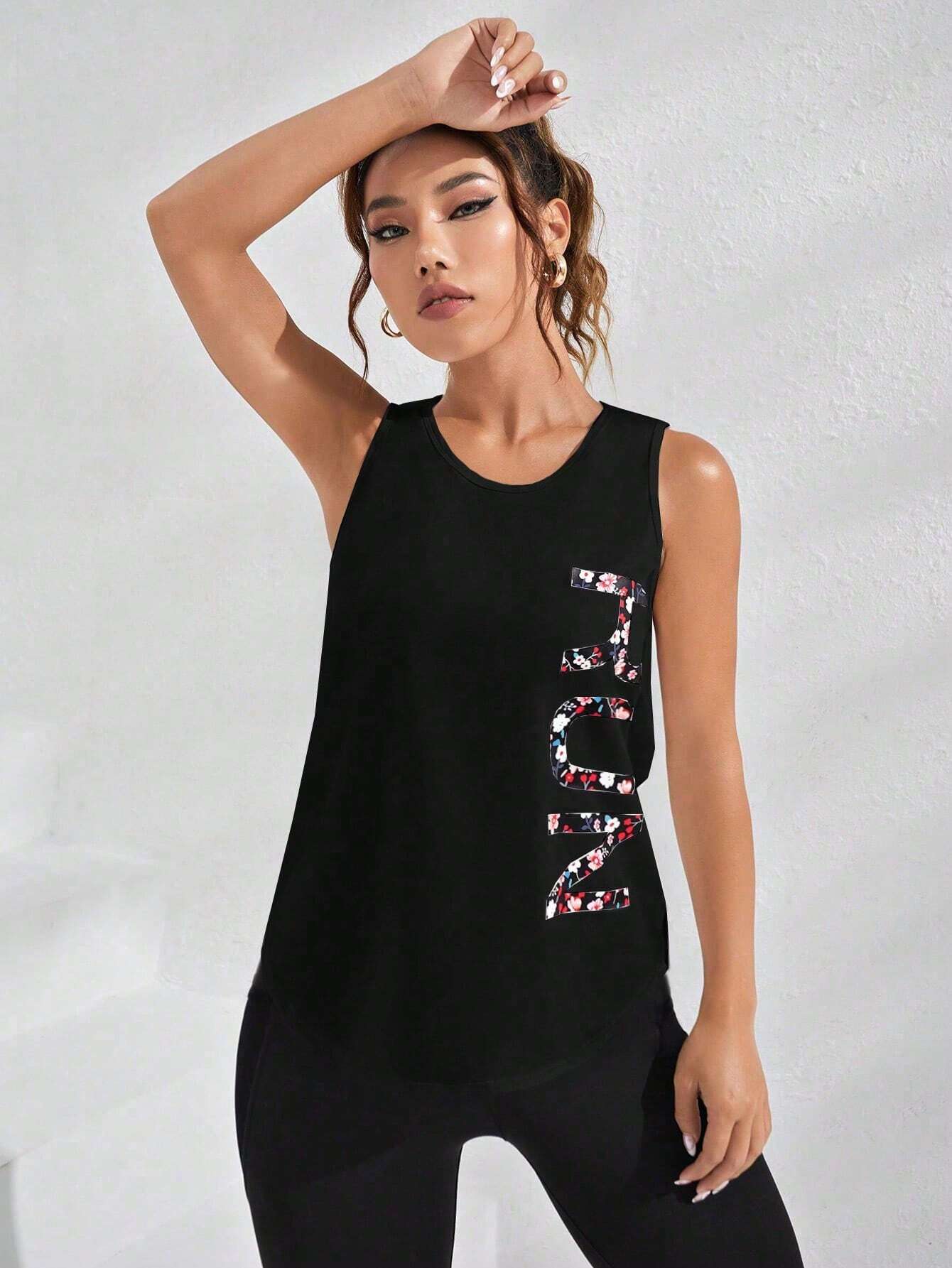 SHEIN Sport Exploreva Letter Graphic Curved Hem Sports Tank Top Gym Top Compression Shirt