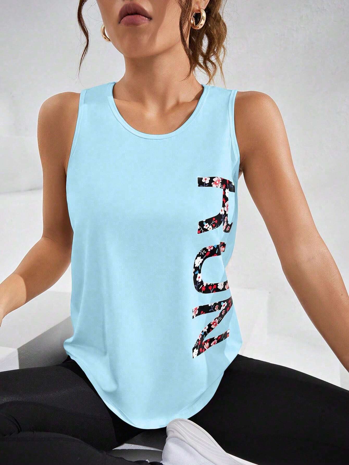 SHEIN Sport Exploreva Letter Graphic Curved Hem Sports Tank Top Gym Top Compression Shirt