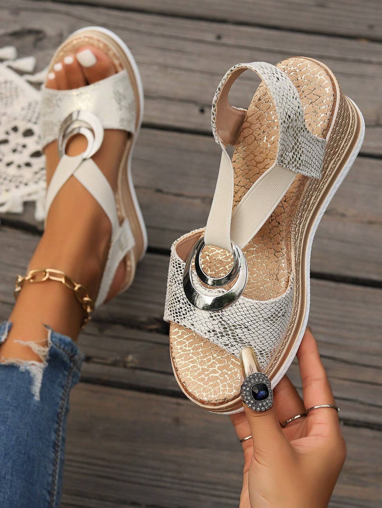 New Summer Casual Wedge Heel Platform Sandals With Metal Buckle Decoration, Lightweight Sole, Peep Toe, Flexible Strap