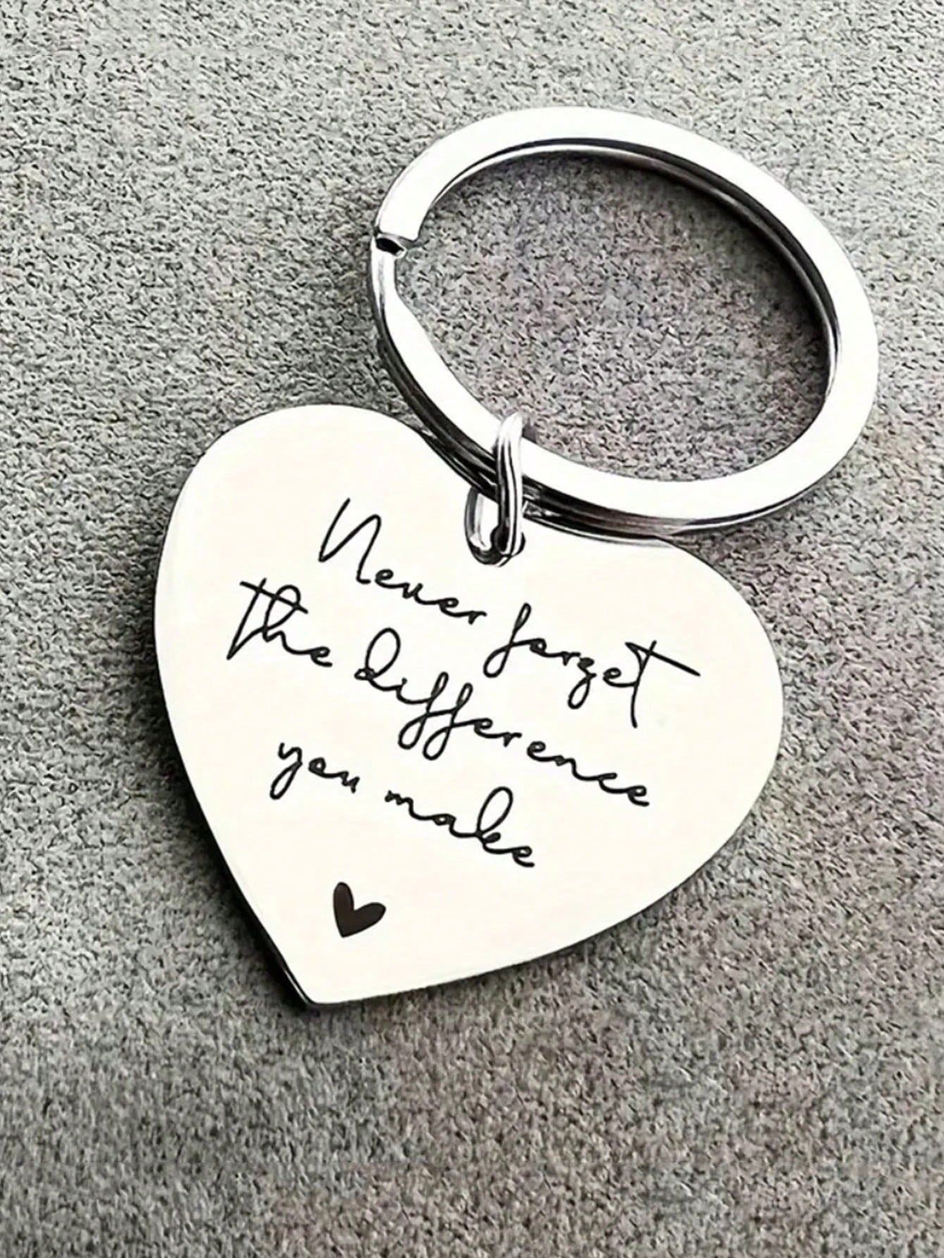 1pc Stainless Steel Keychain For Women, Heart-Shaped Engraved 