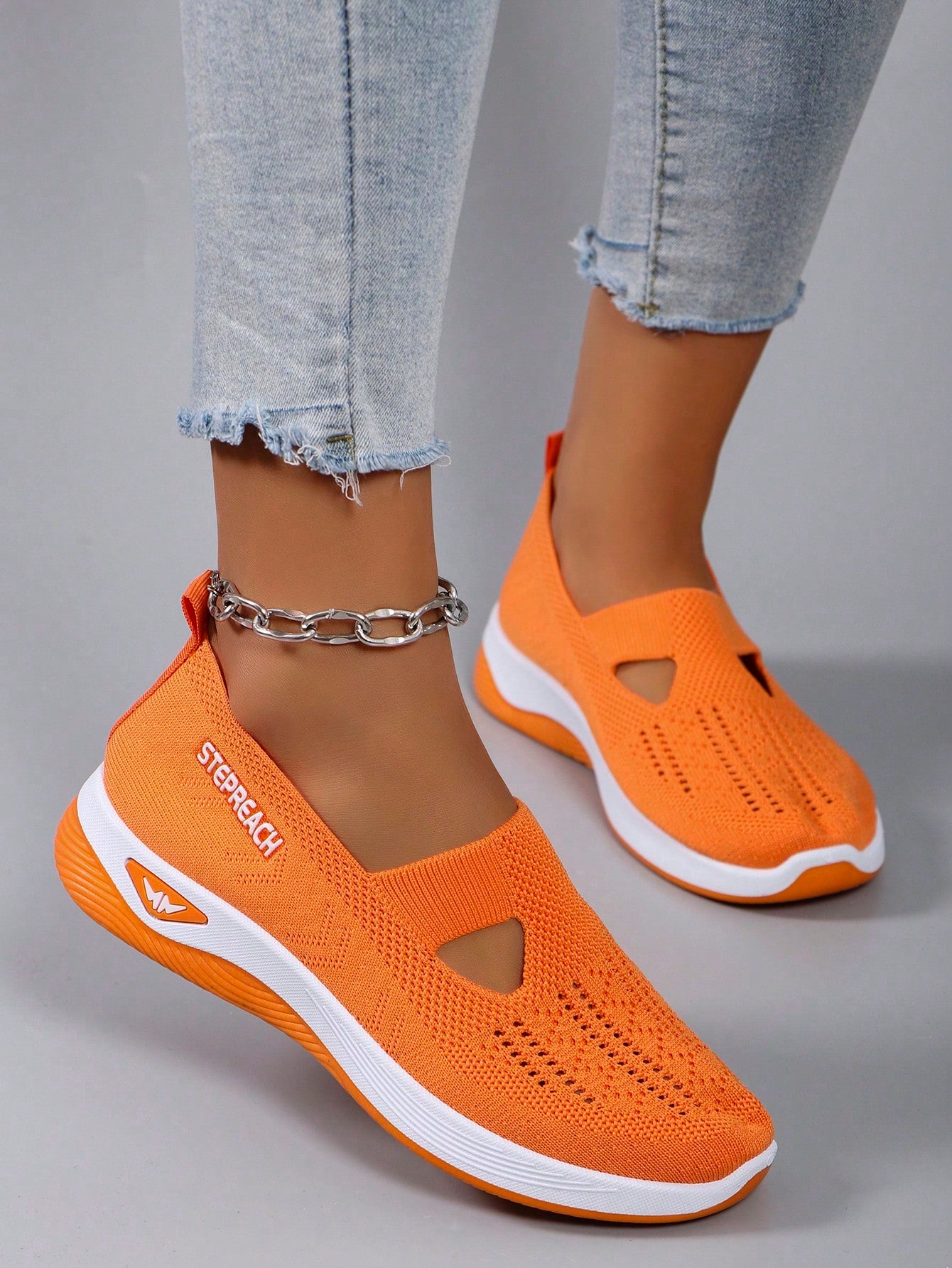 New Spring And Autumn Women's Sports Shoes Fashionable Breathable Lightweight Anti-slip And Wear-resistant Sock Sneakers